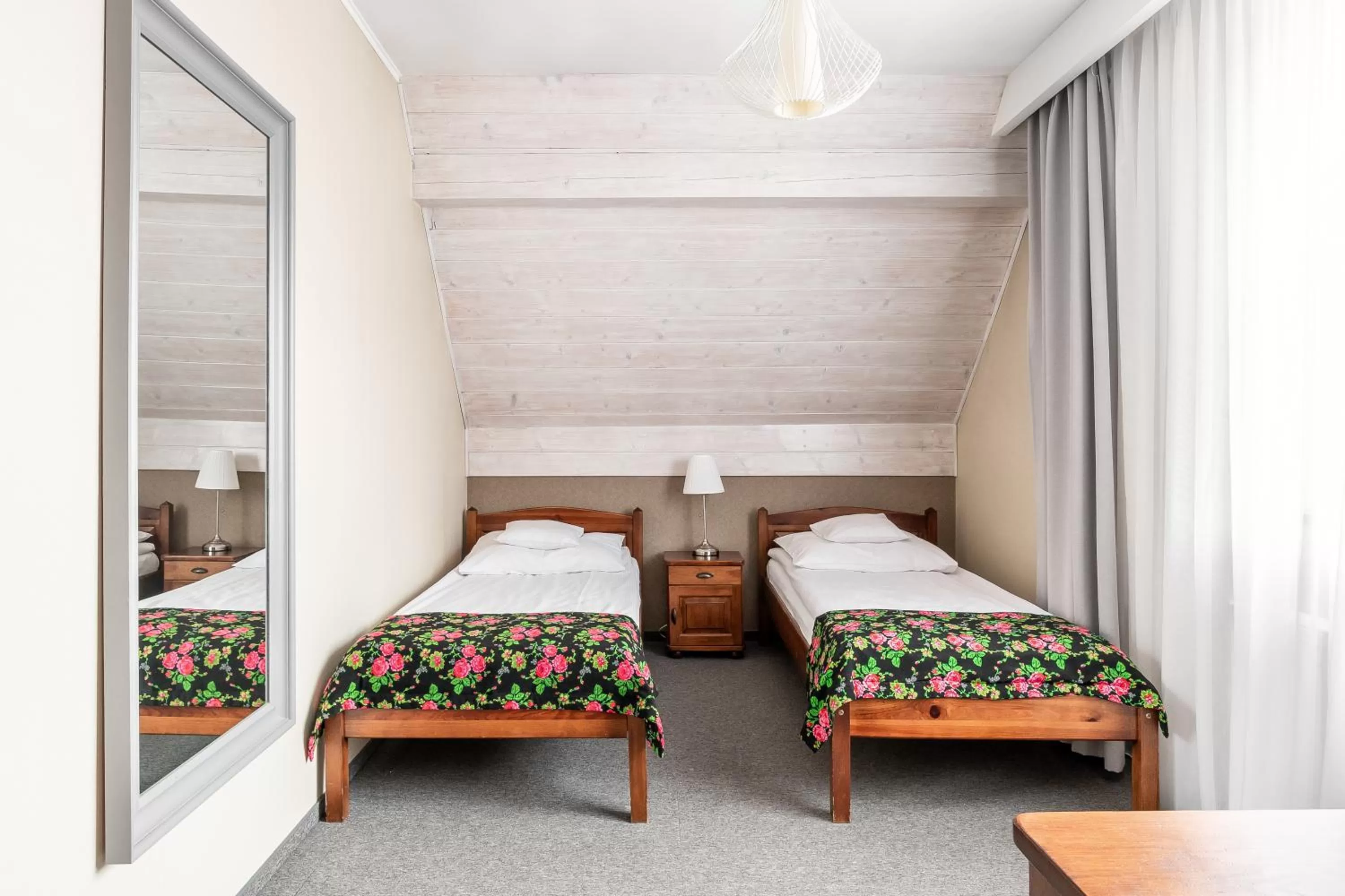 Premium Twin Room in Rezydencja Sienkiewiczówka