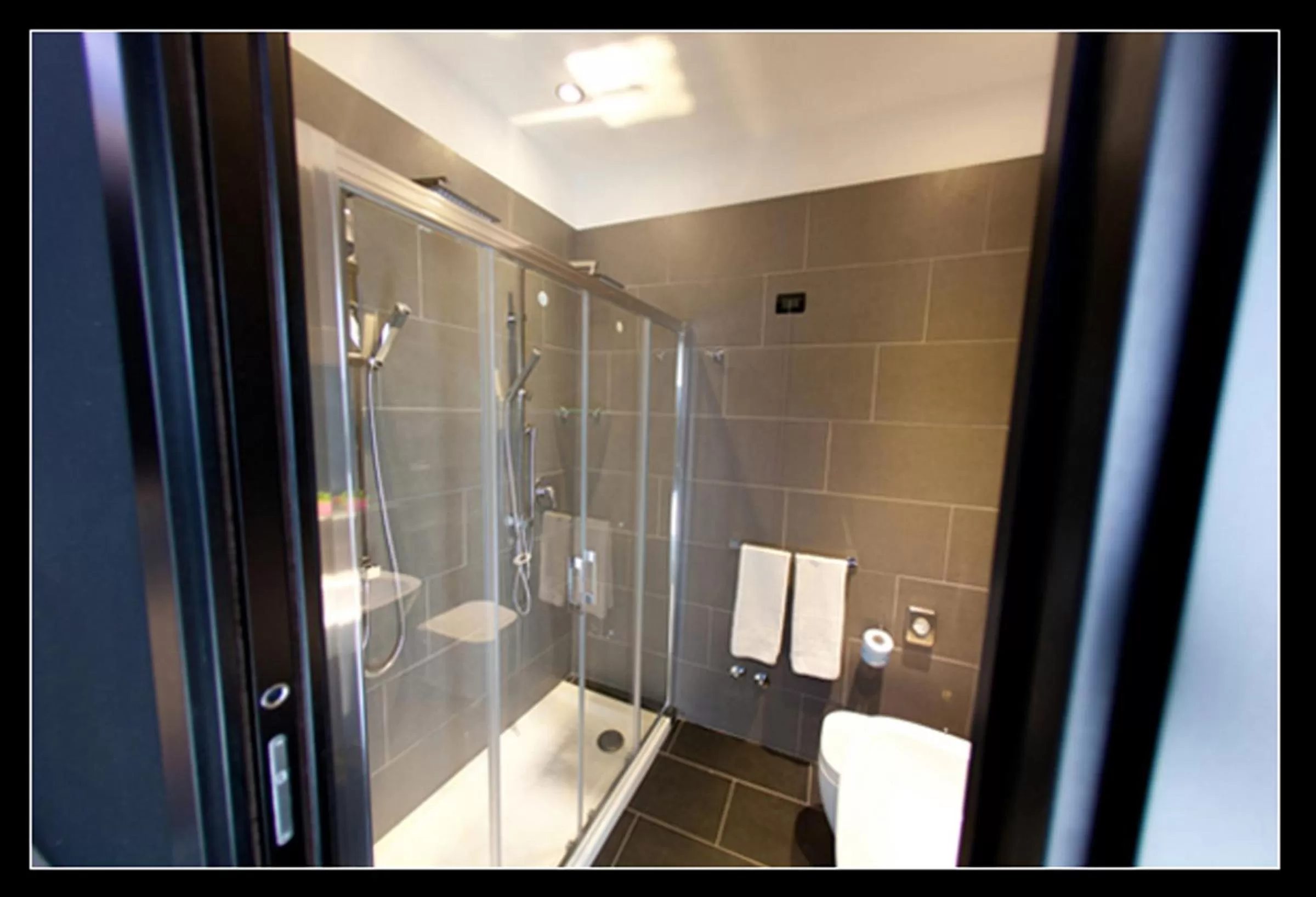 Shower in Fly Boutique Hotel