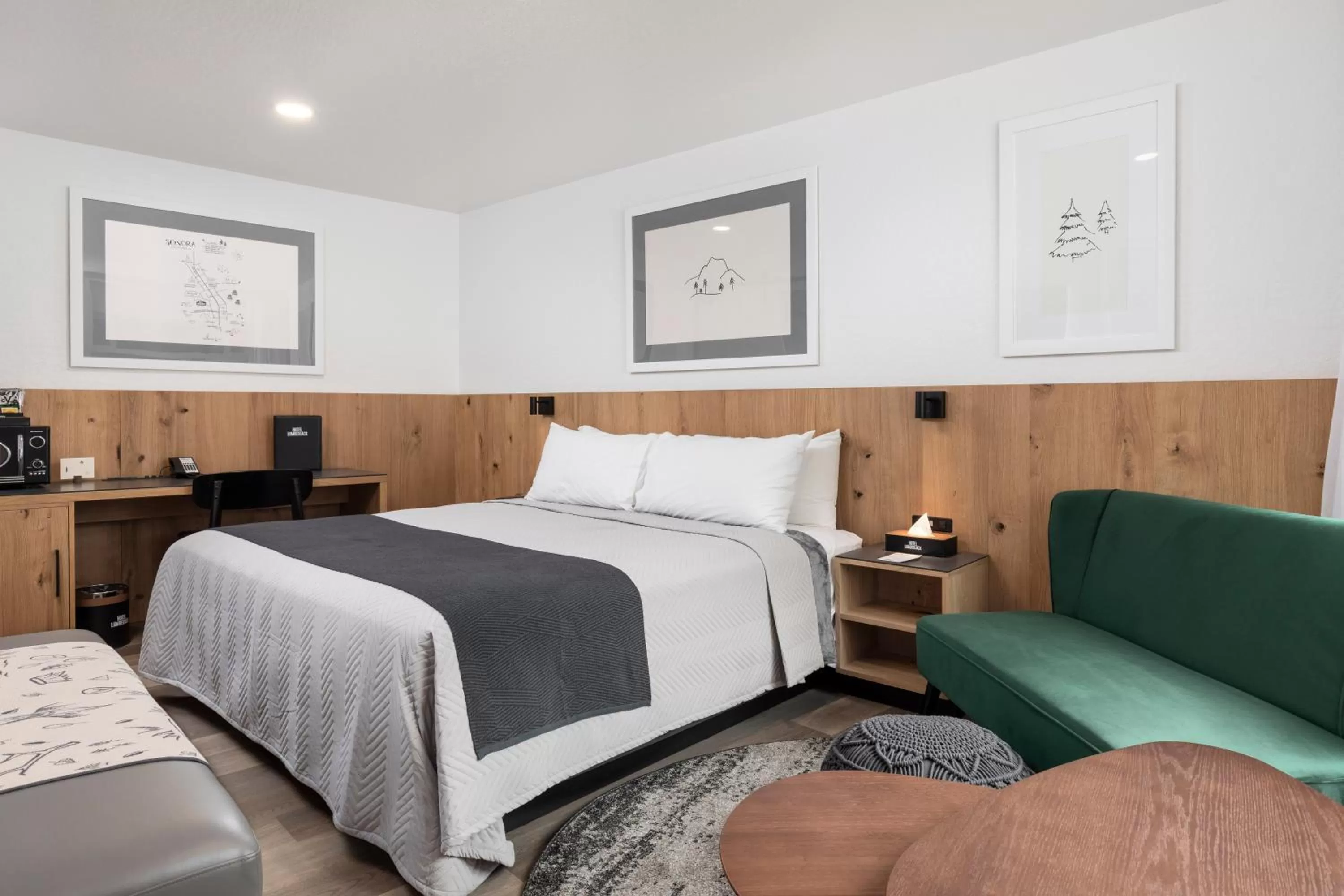 Deluxe King Room in Hotel Lumberjack - Sonora