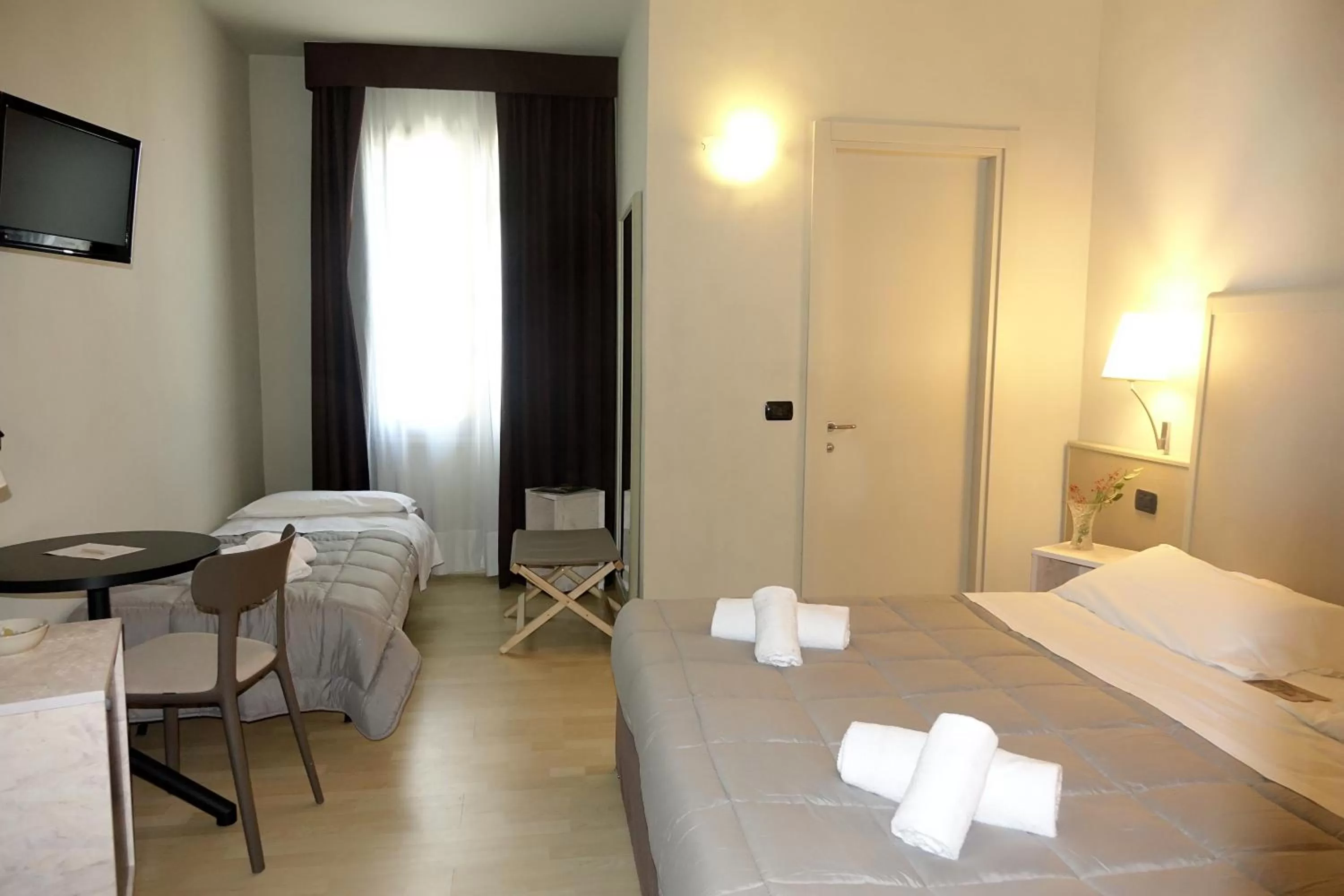 Triple Room with Balcony in Hotel Corallo Rimini