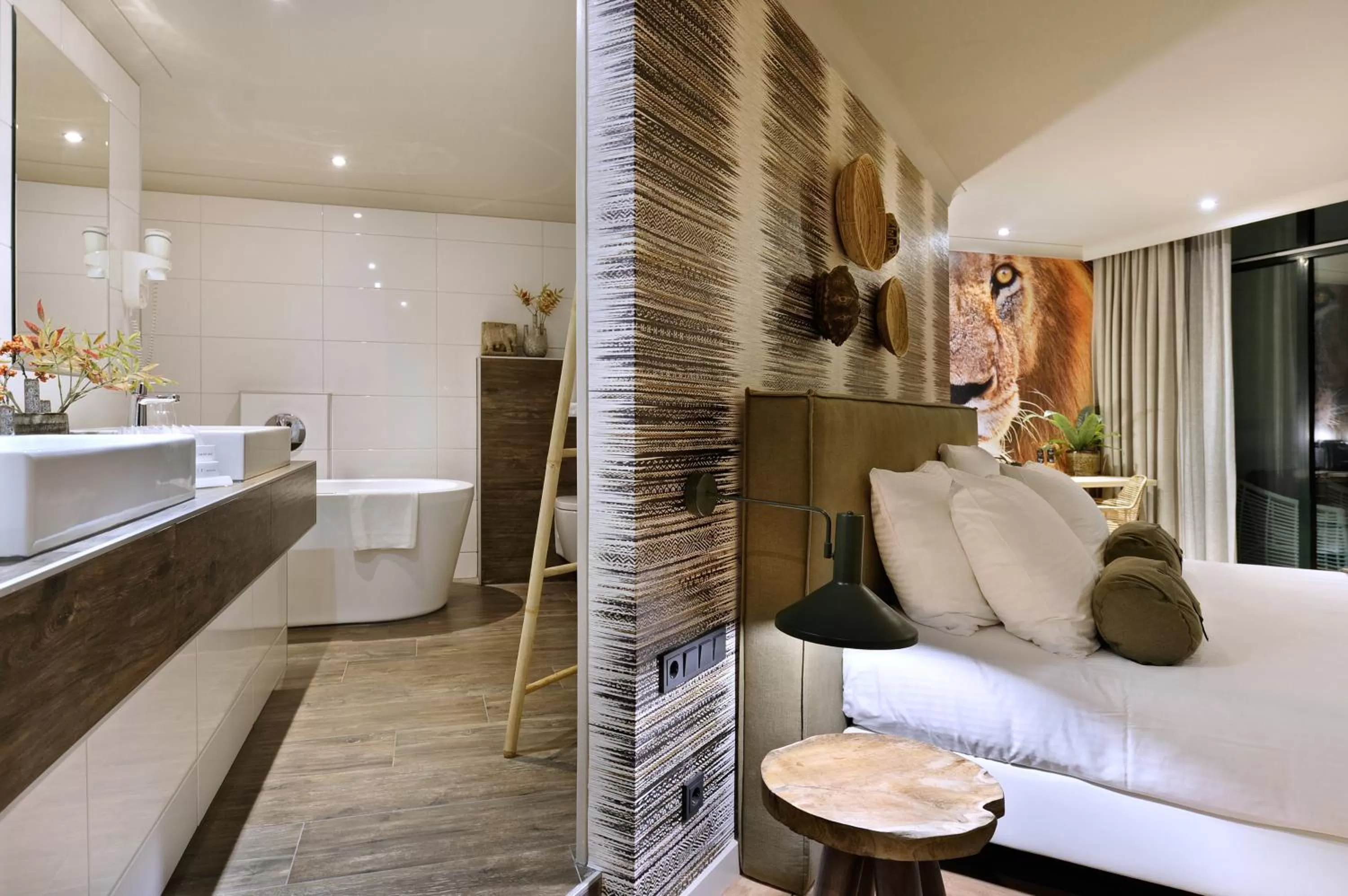 Safari Suite - single occupancy in Van der Valk Theaterhotel Almelo