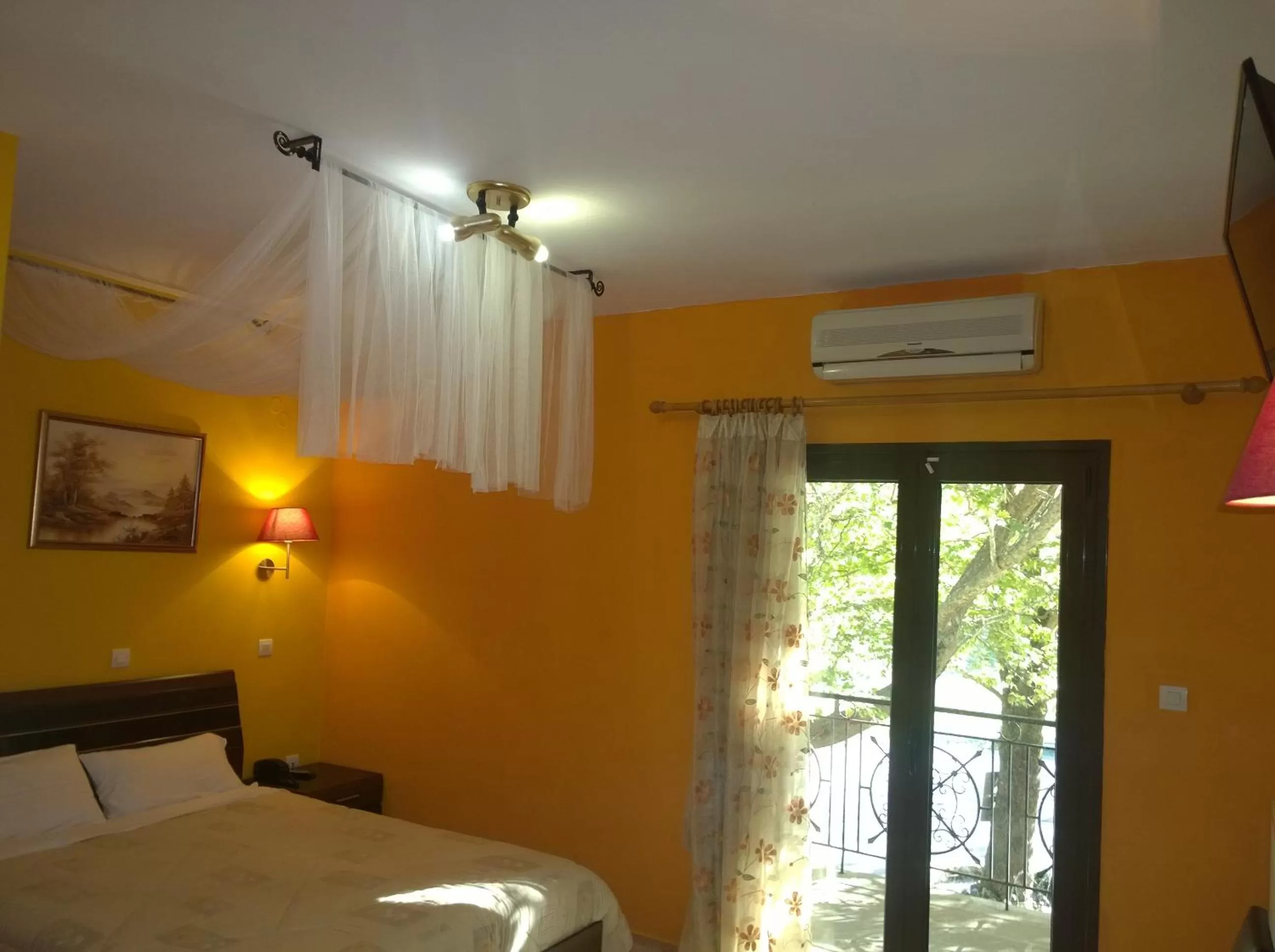 Bed in Hani Zemenou