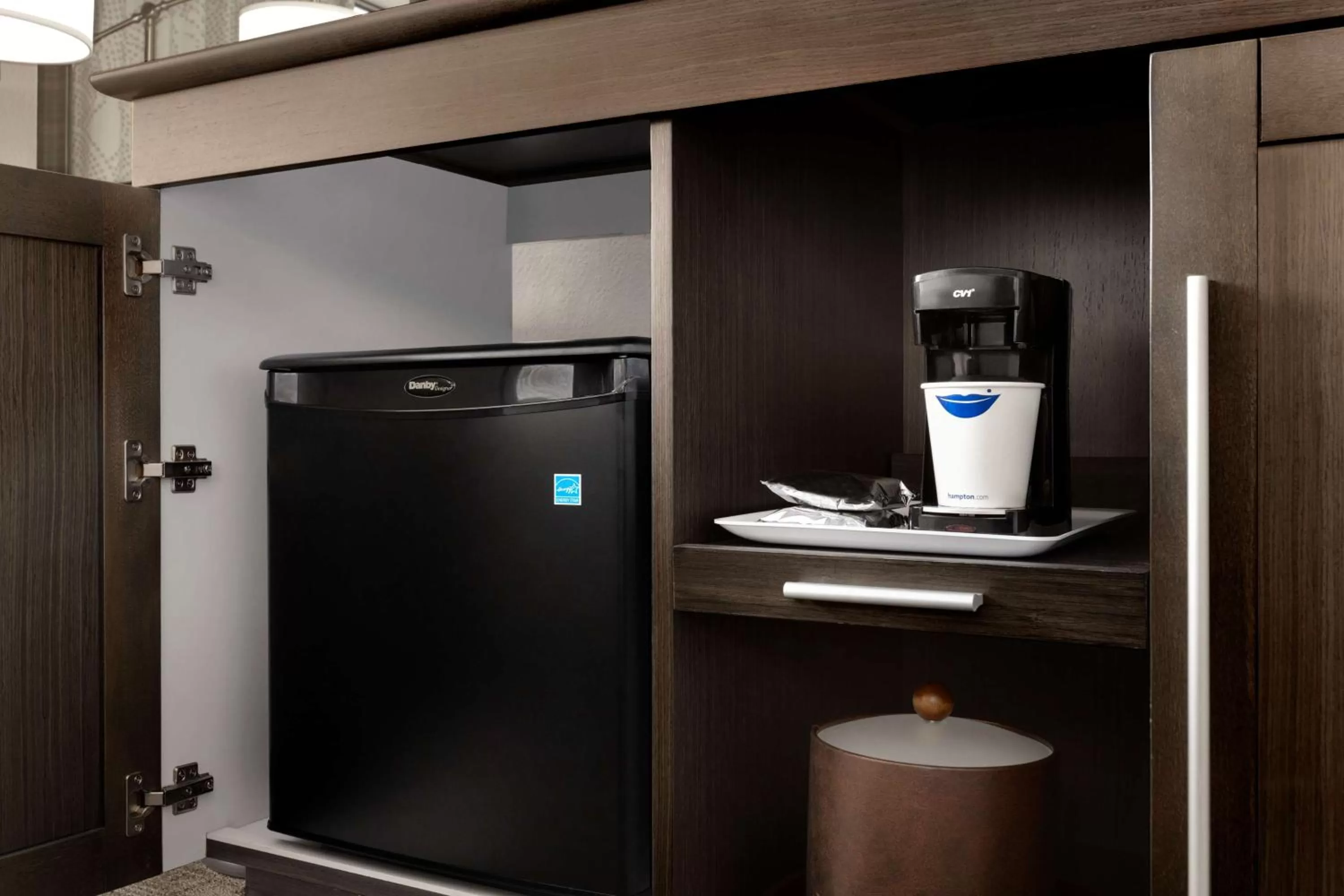 King Room - Mobility Access/Non-Smoking in Hampton Inn Stow