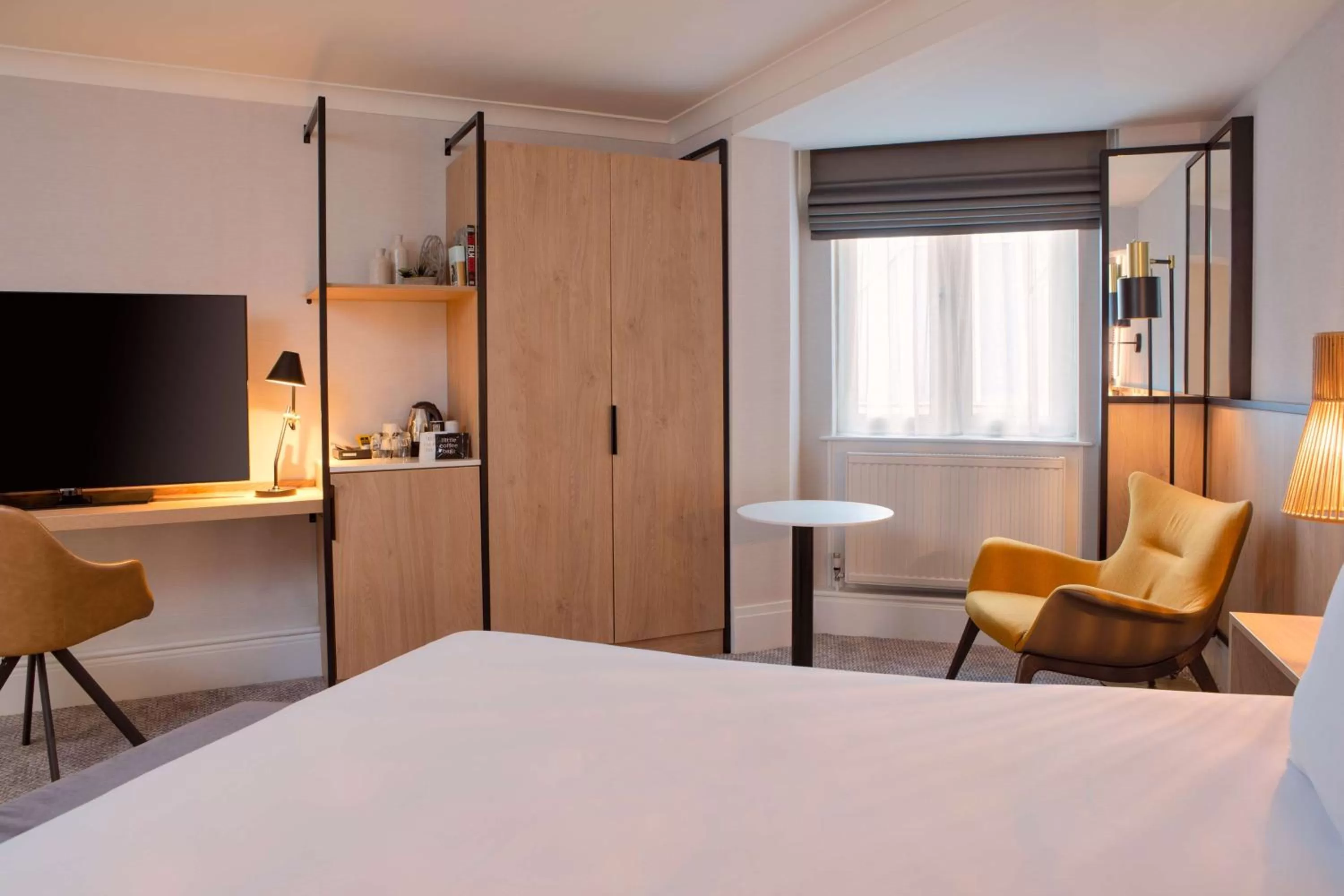 Deluxe King Room in DoubleTree by Hilton London Elstree