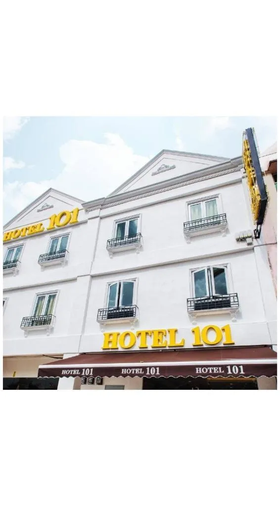 Hotel 101 Ulu Tiram