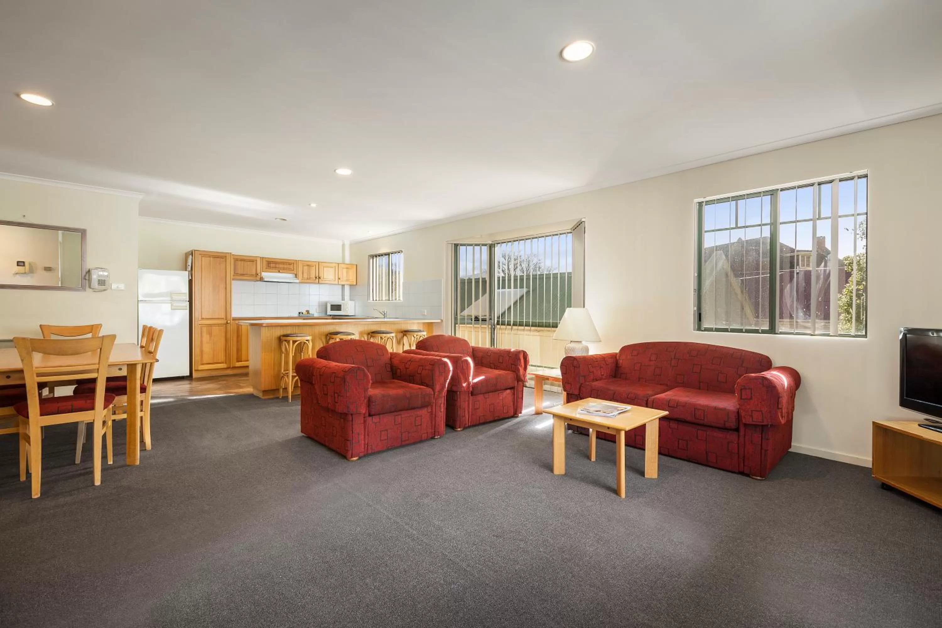 Four-Bedroom Apartment in Quest Trinity House