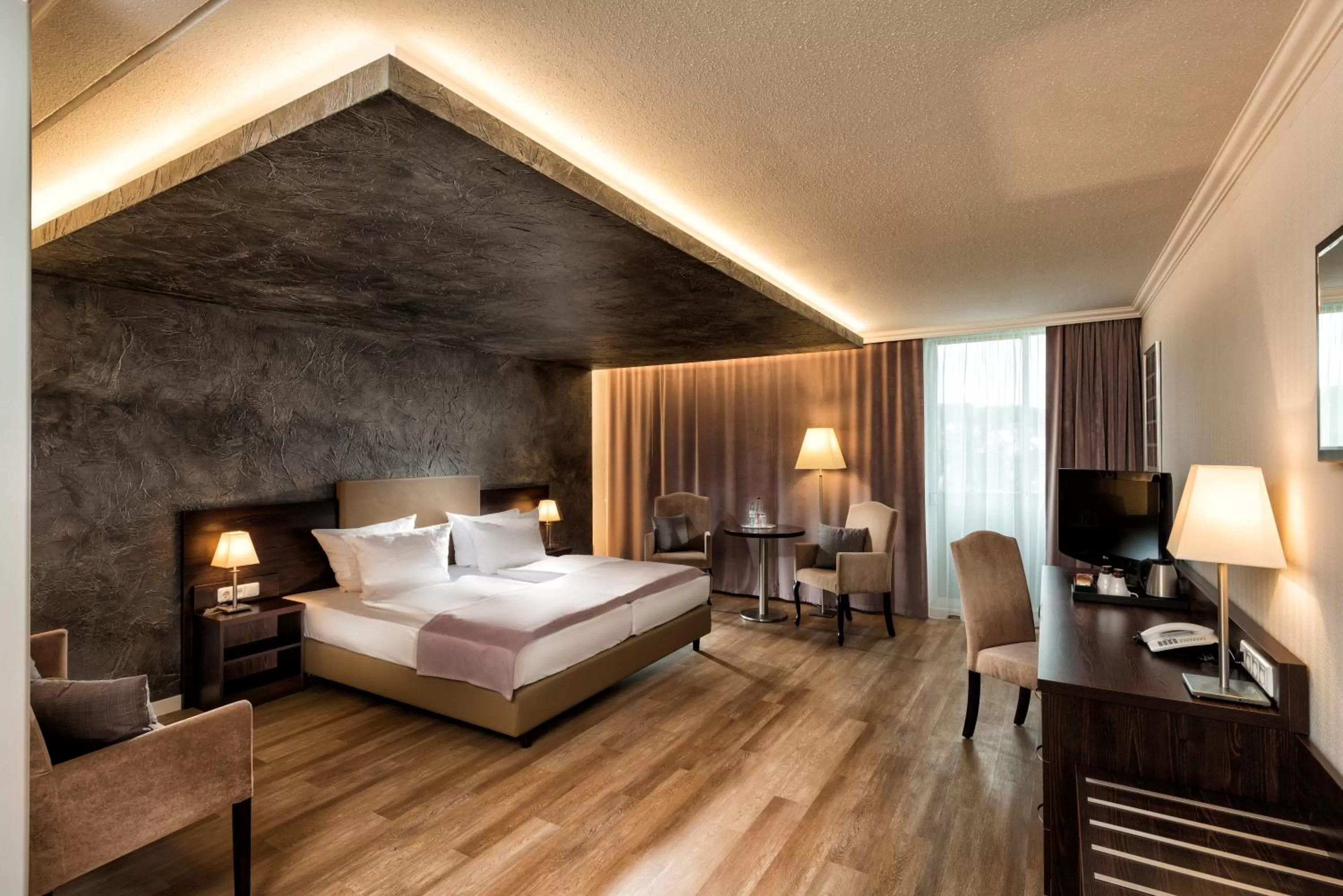 Deluxe Room in Wyndham Garden Kassel