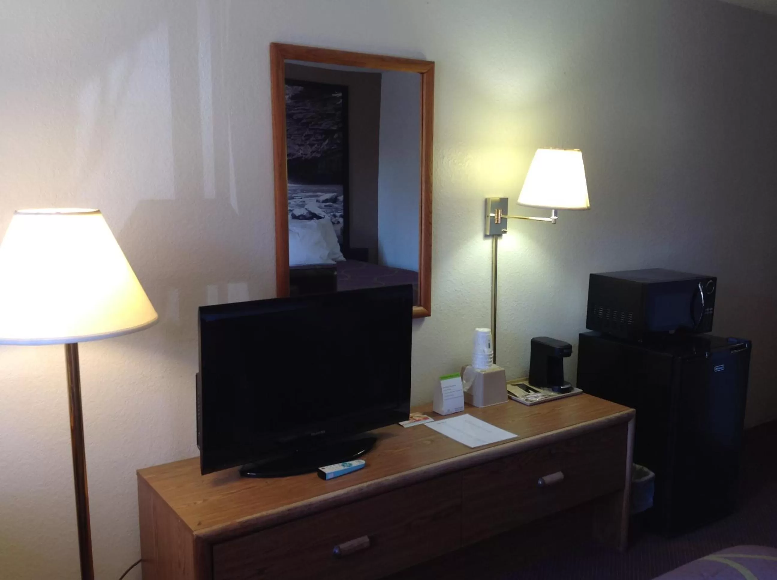 Double Room in Super 8 by Wyndham Winchester VA