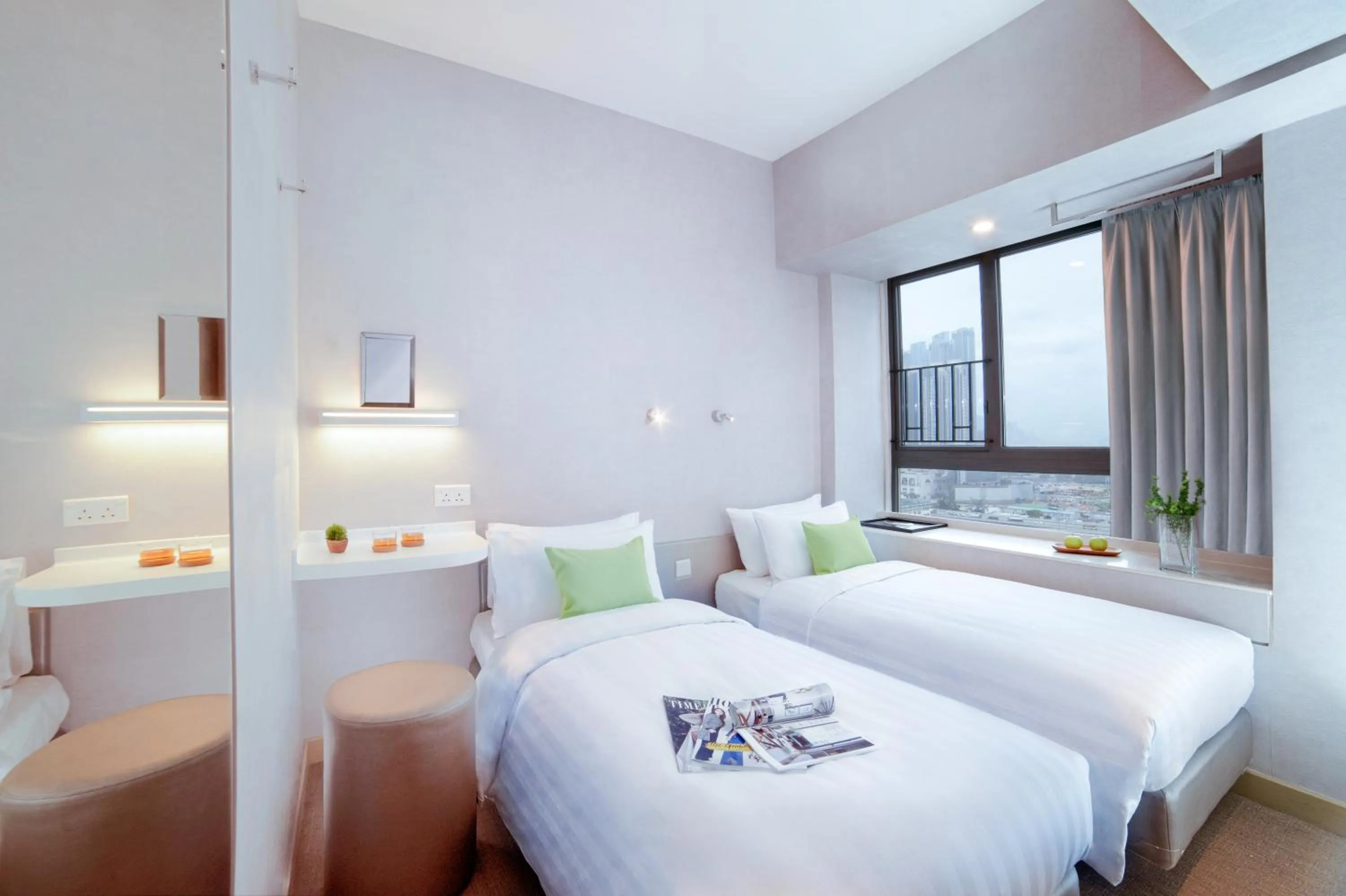 Harbor View Deluxe  Ease Room in Hotel Ease Mong Kok