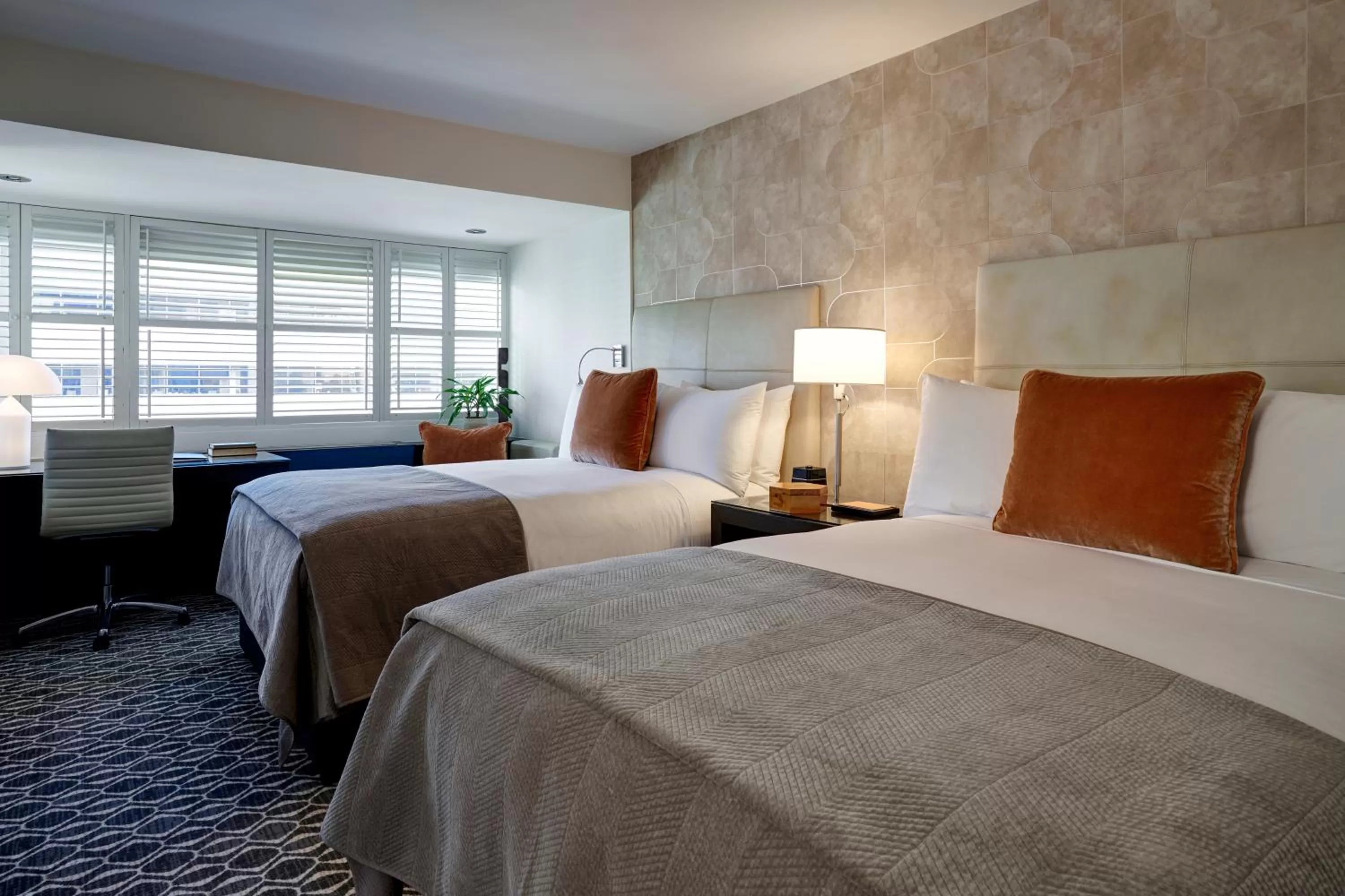 Double or Twin Room - Disability Access in The Dupont Circle Hotel