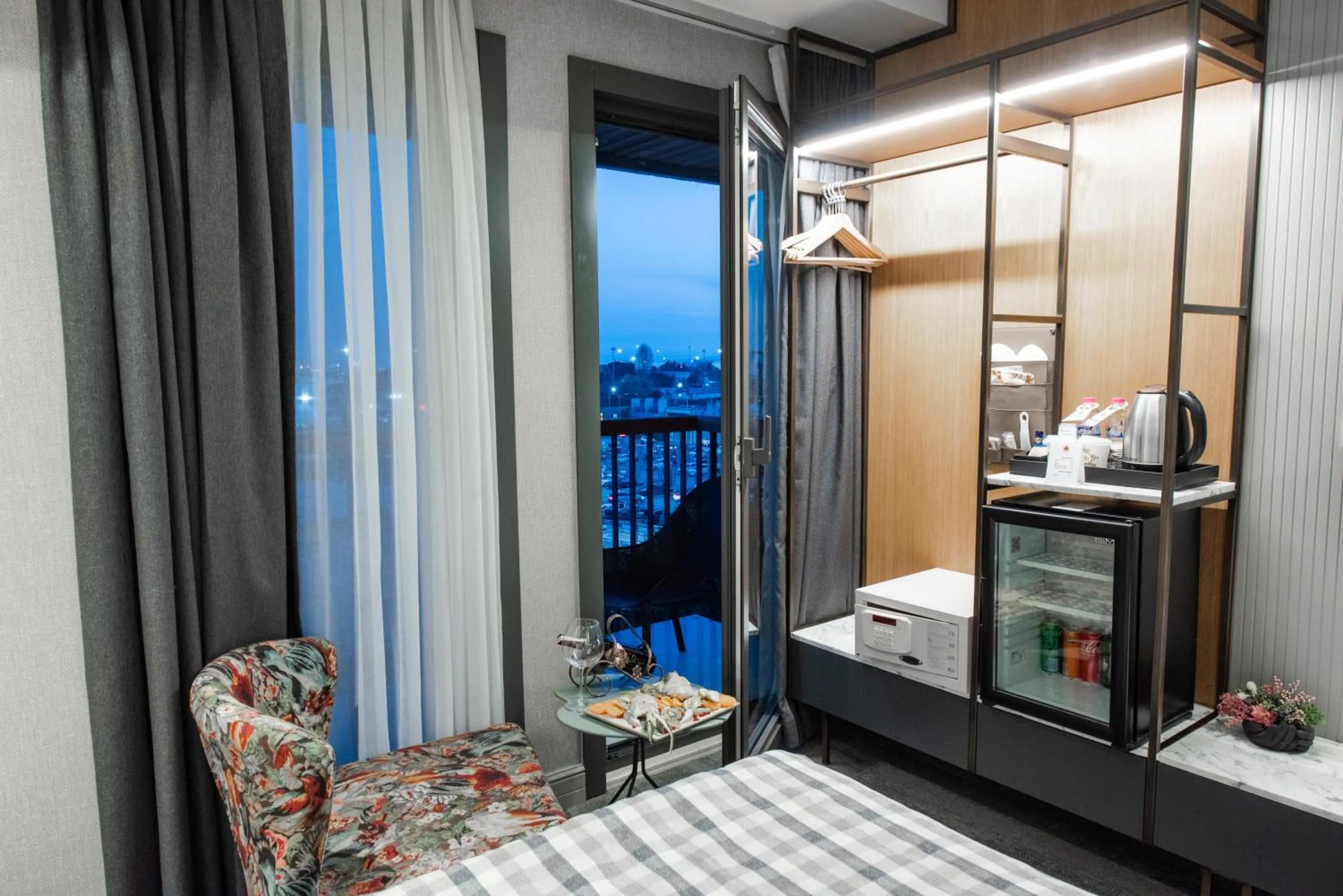 Double Room with Balcony in Dosso Dossi Hotels Yenikapı