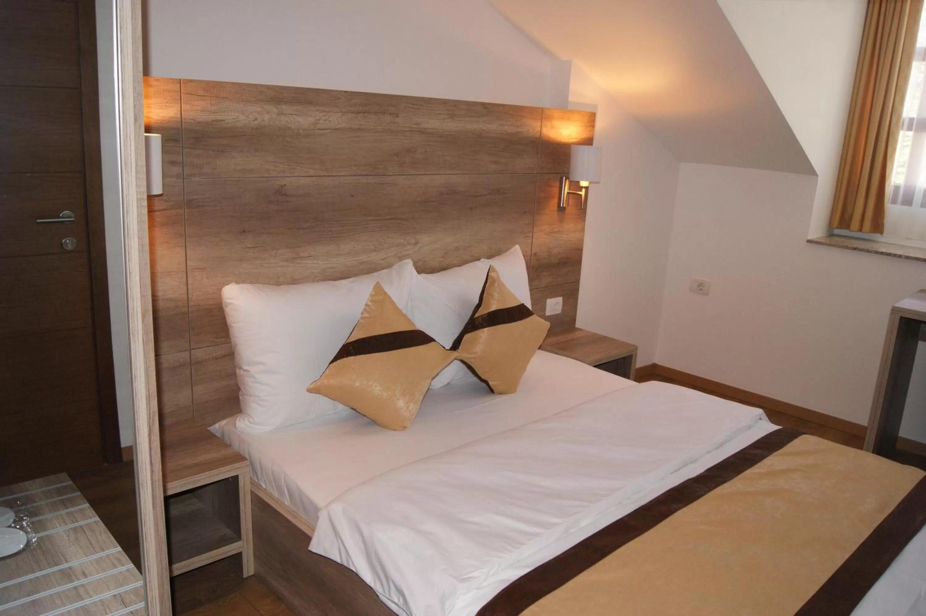 Economy Double Room - single occupancy in Hotel Prizreni
