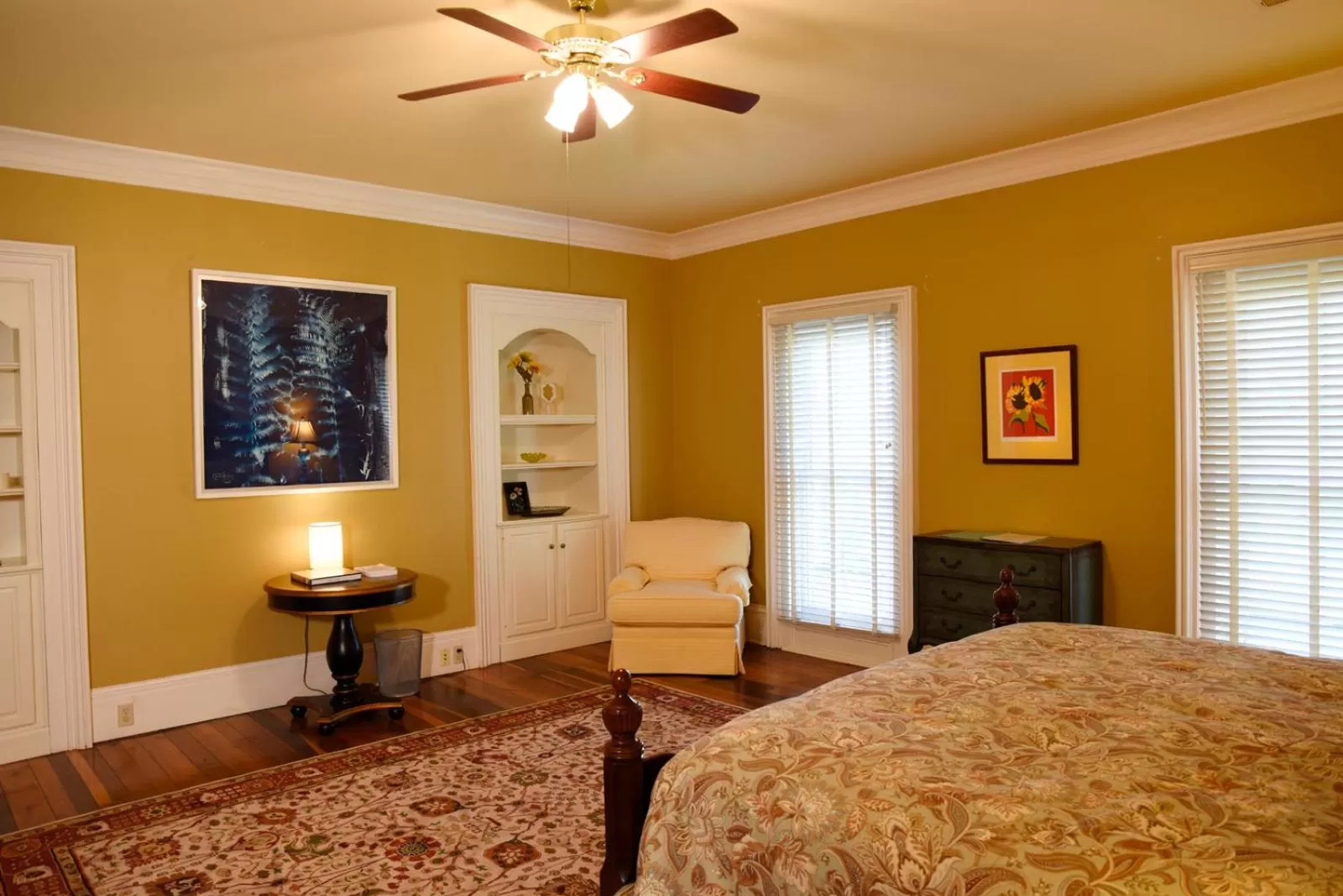 King Studio in Wildflower Ranch Inn