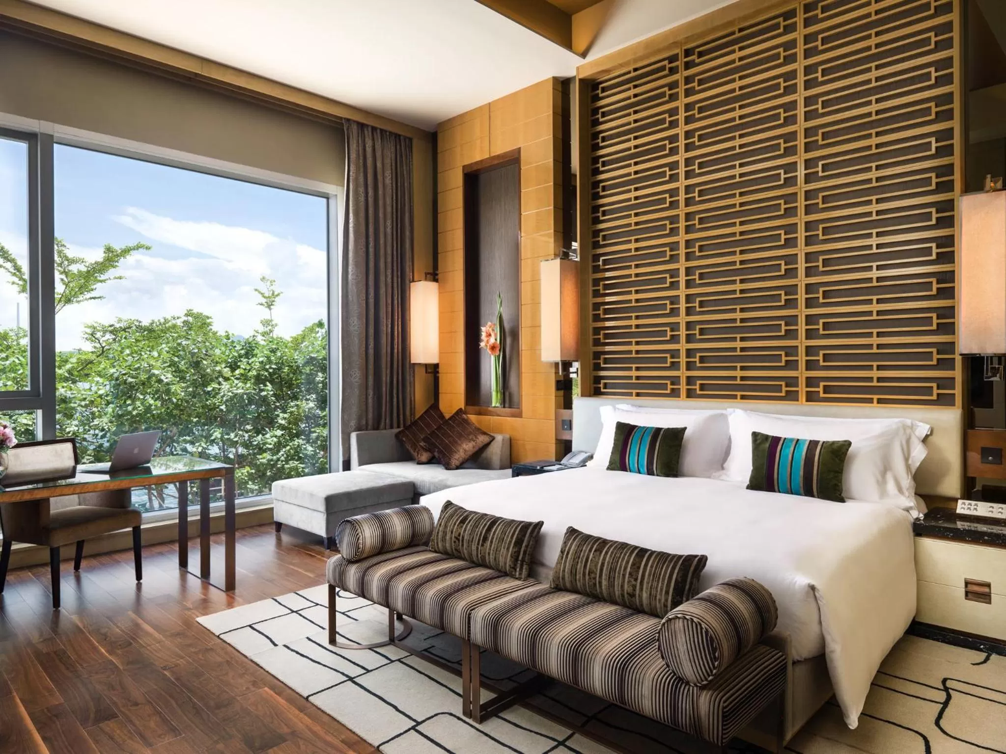 Deluxe Olympian Room in The Olympian Hong Kong