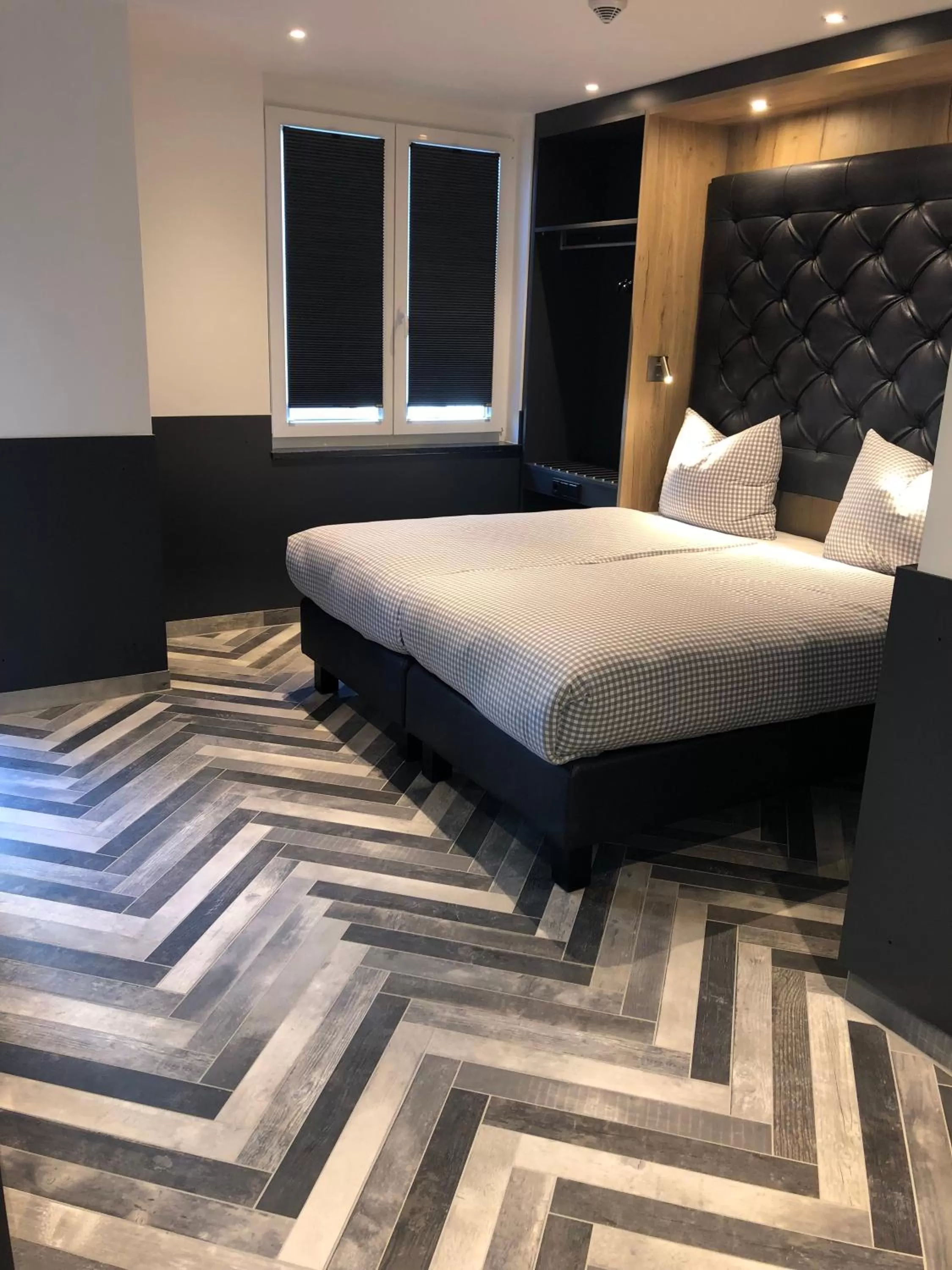 Superior Double Room in Munich Deluxe Hotel