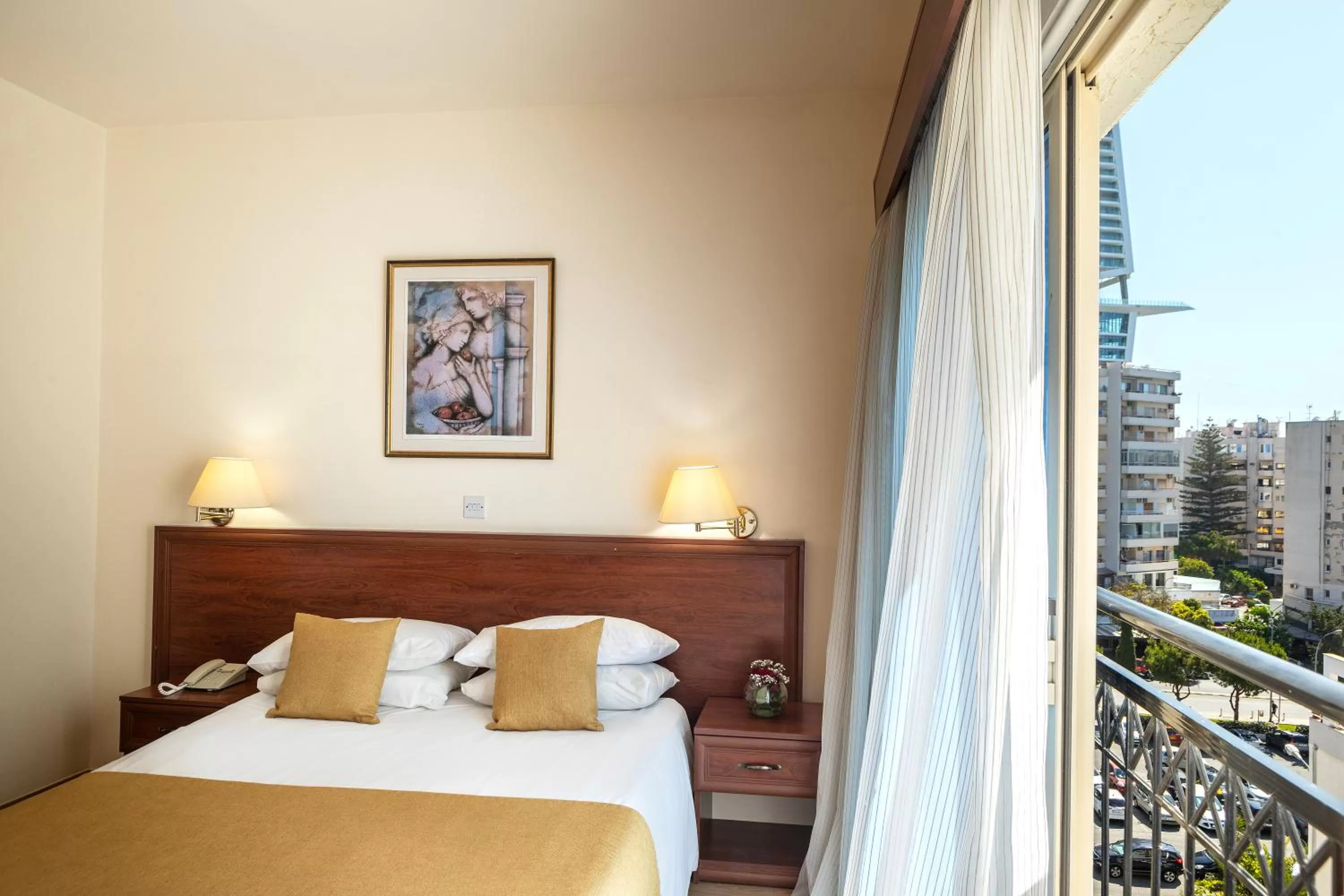 Economy Double Room No Balcony - single occupancy in Kapetanios Limassol Hotel