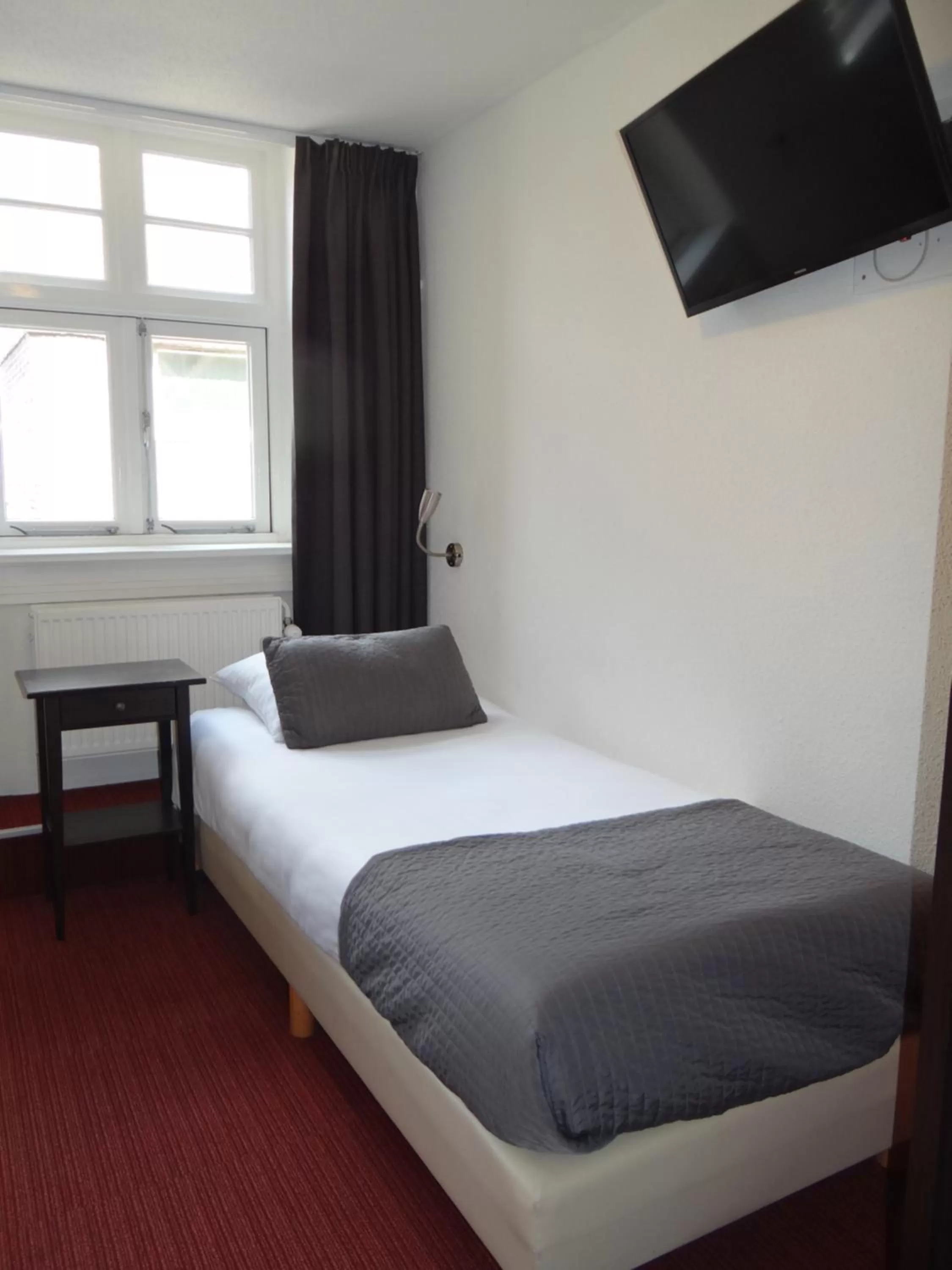 Standard Room 1 Single Bed - single occupancy in Tulip Inn Heerlen City Centre