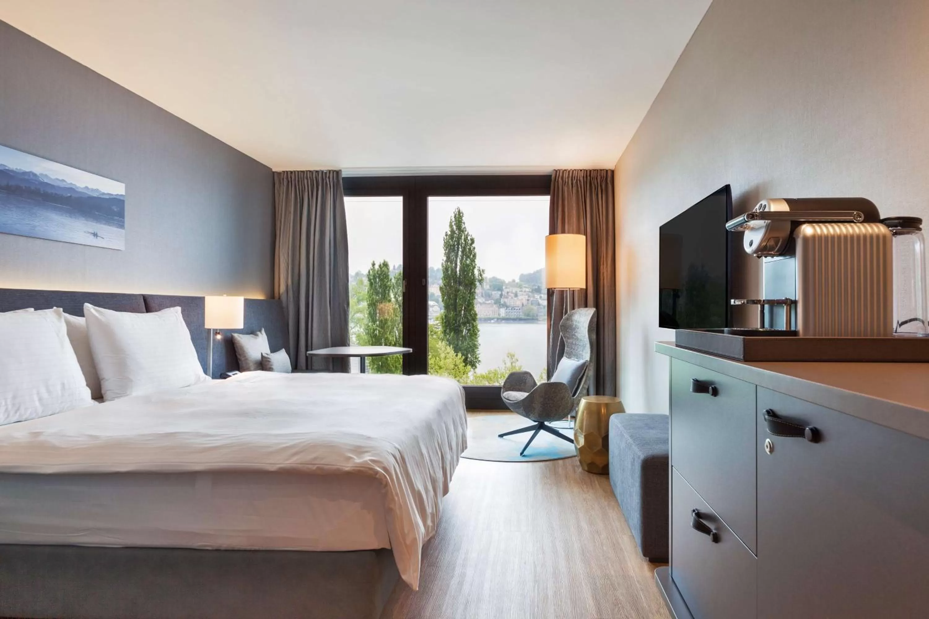 Premium Room - Lakeside in Radisson Blu Hotel, Lucerne