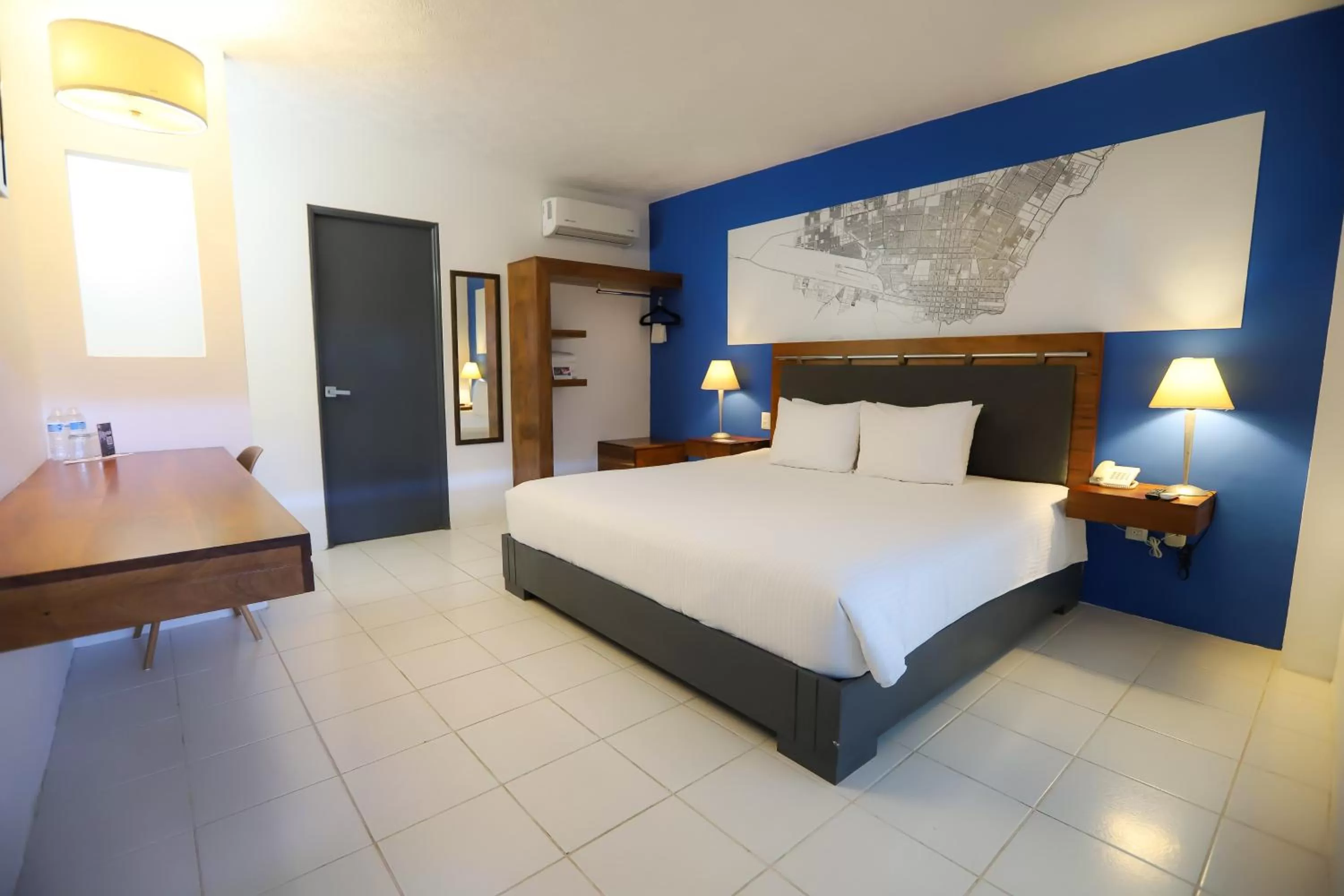 King Room - Non-Smoking in TRYP by Wyndham Chetumal