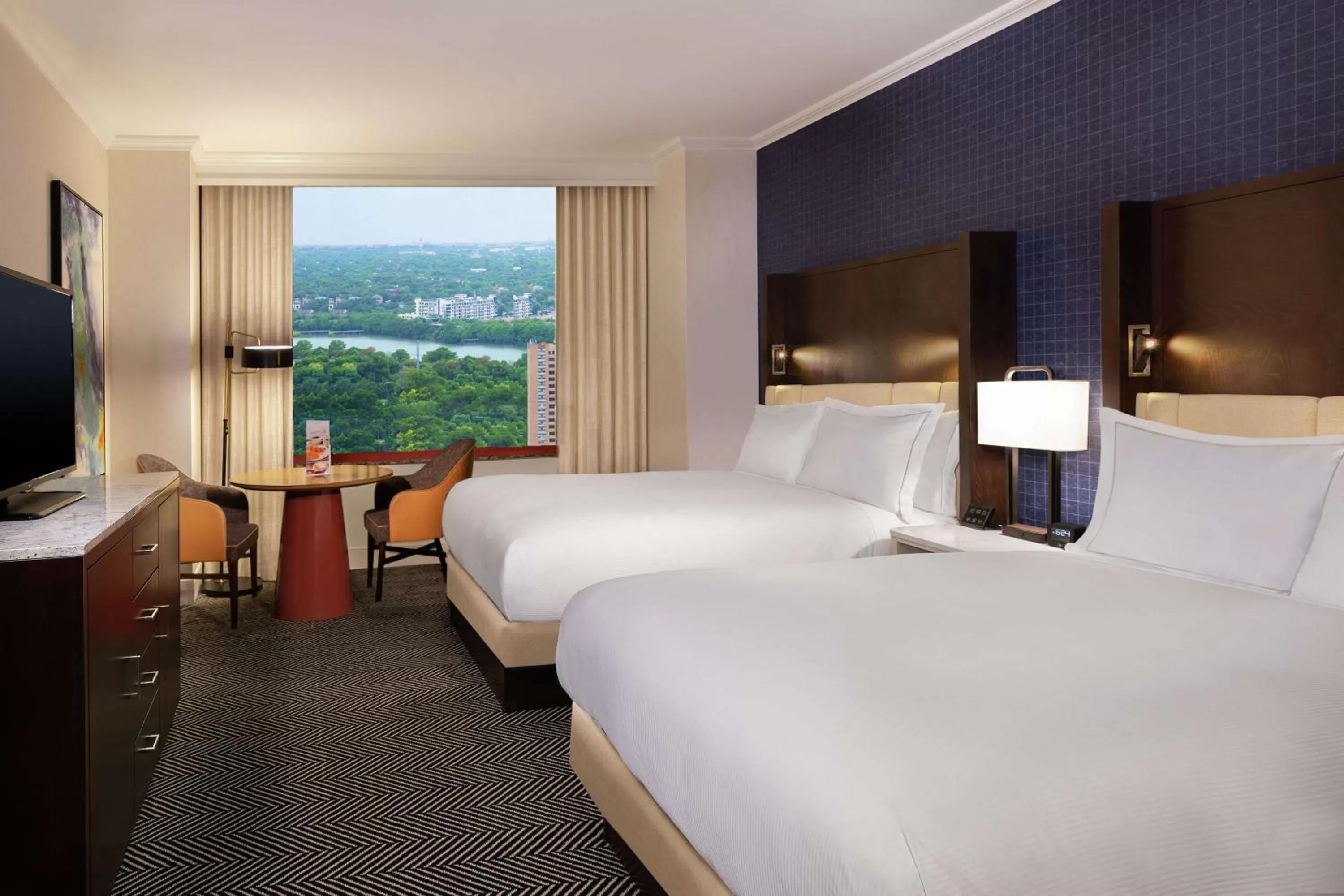 Executive Queen Room with Two Queen Beds - Disability Access in Hilton Austin