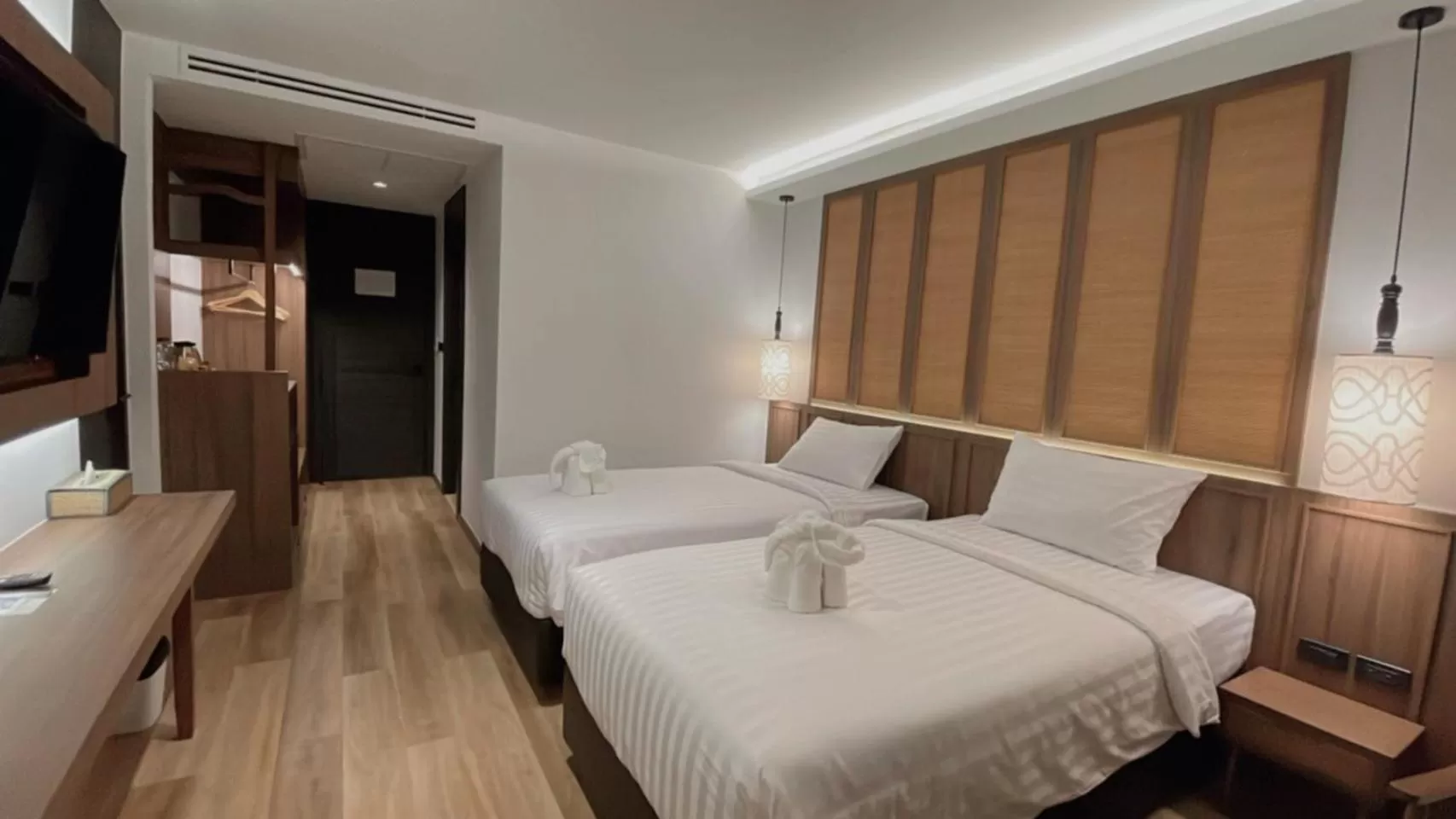 Superior Twin Room in Sareeviengping Hotel Chiangmai