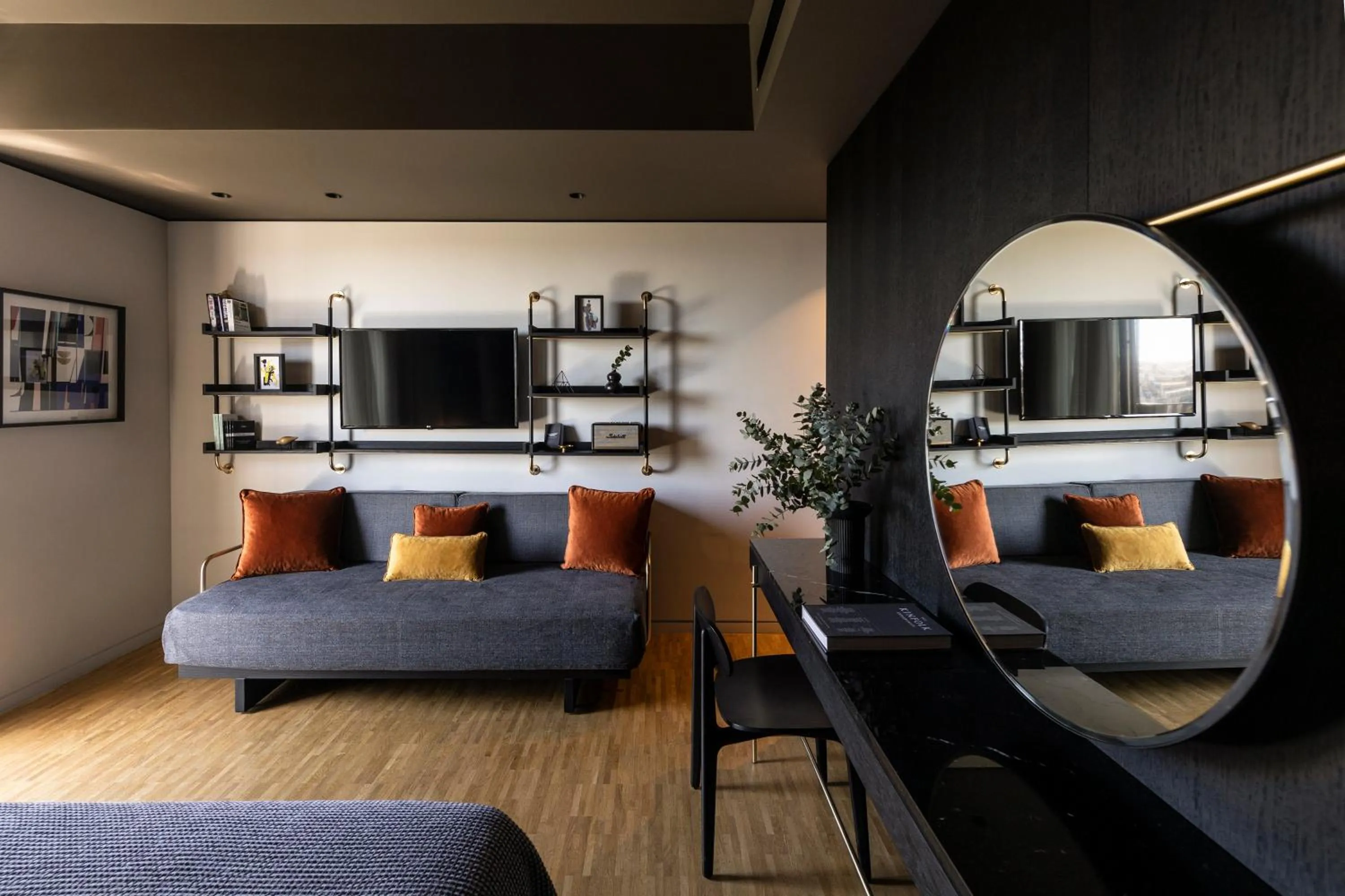 Family Room with Balcony in The Modernist Athens