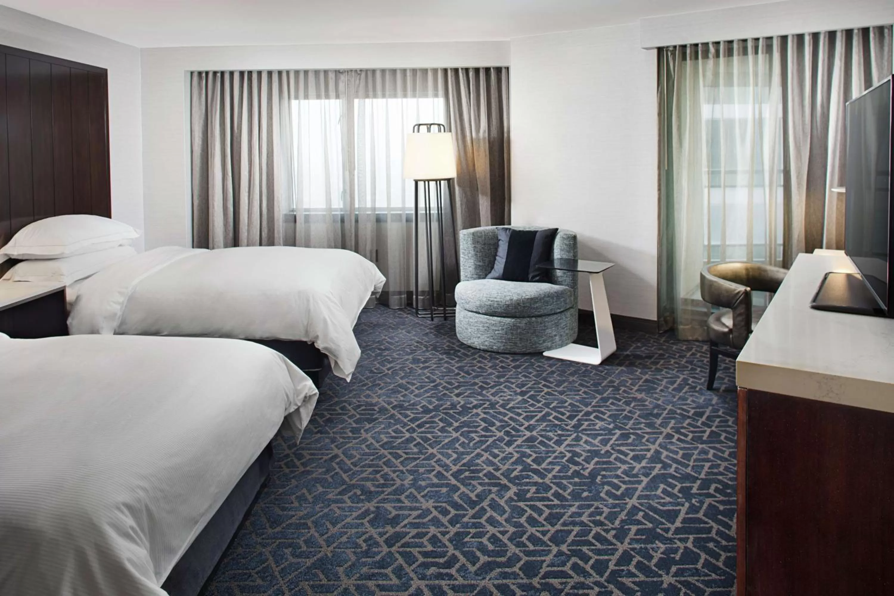 Double Room with Two Double Beds and River View - High Floor in Hilton Boston Back Bay