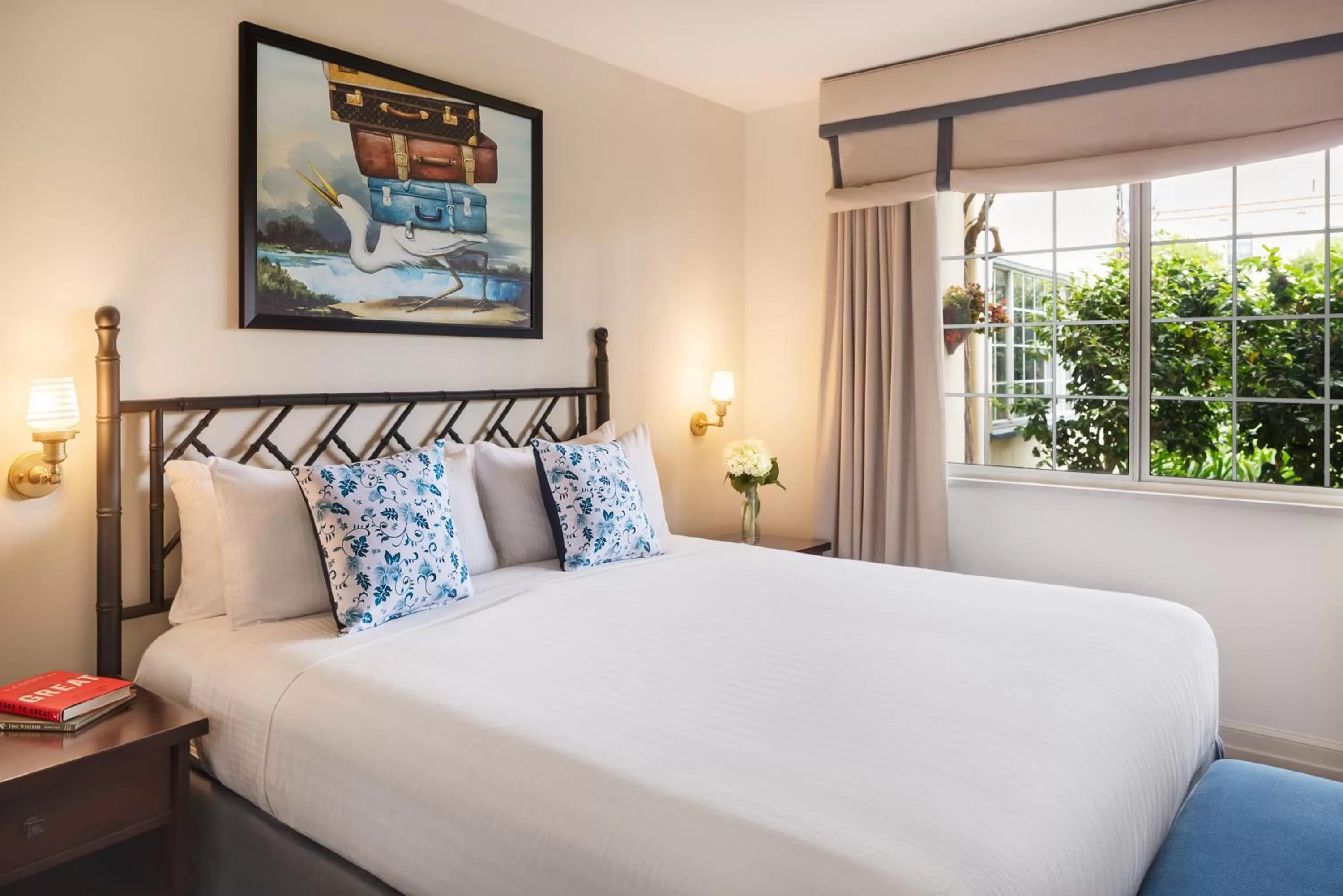 Standard King Room in The Milo