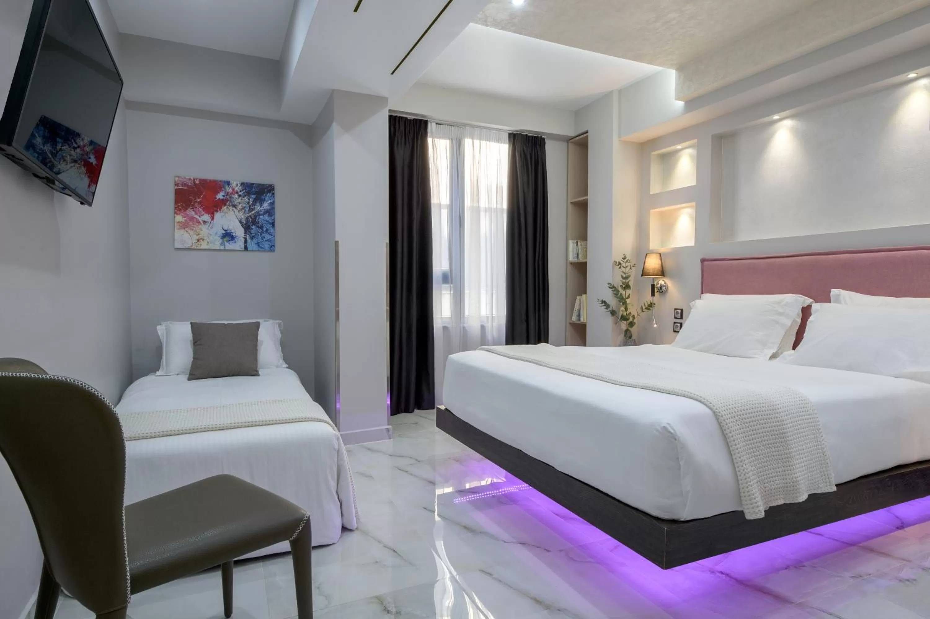 Superior Double Room with Sofa Bed in Athens Starlight Hotel