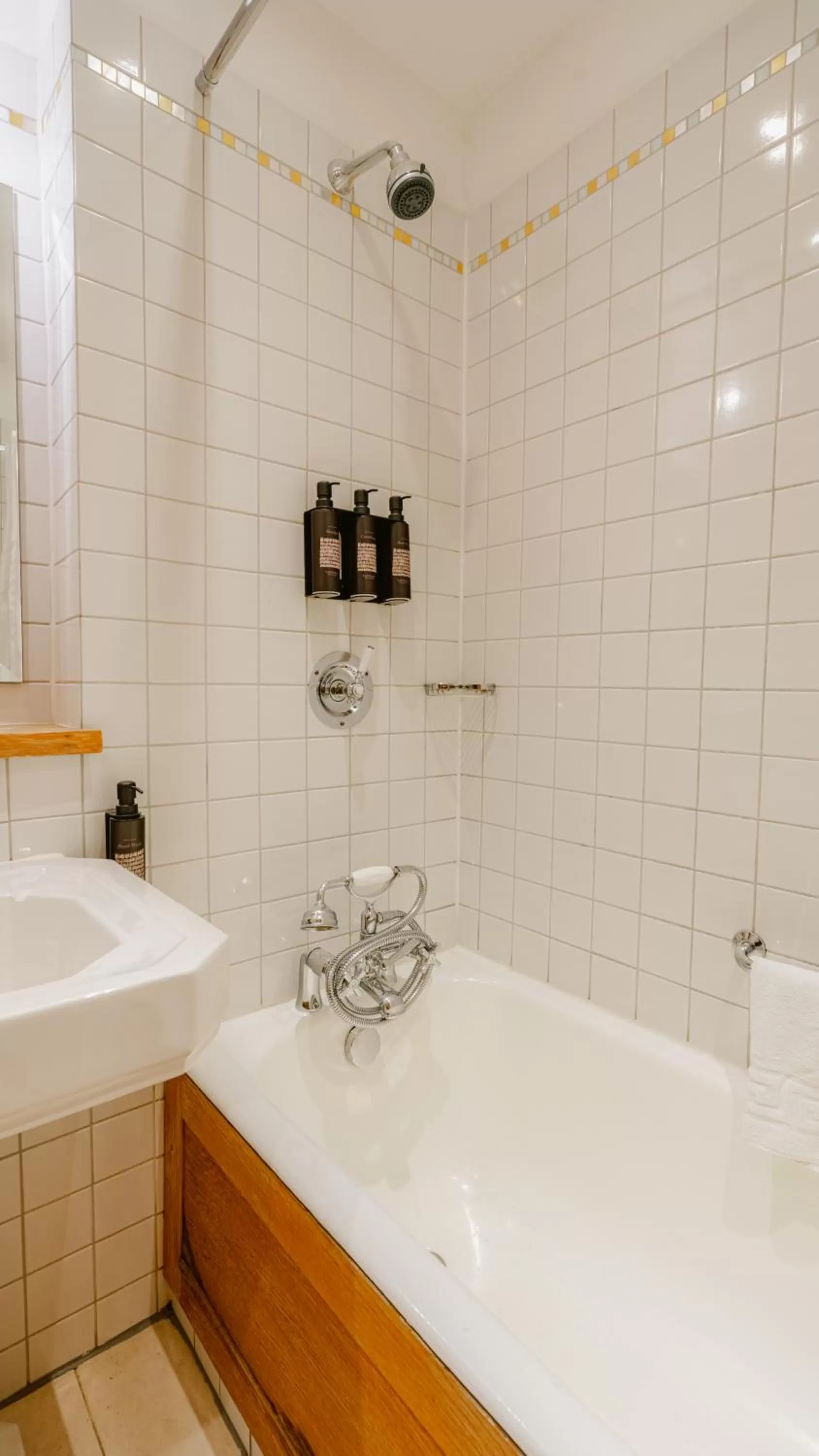 River View Double Room in The Clarence