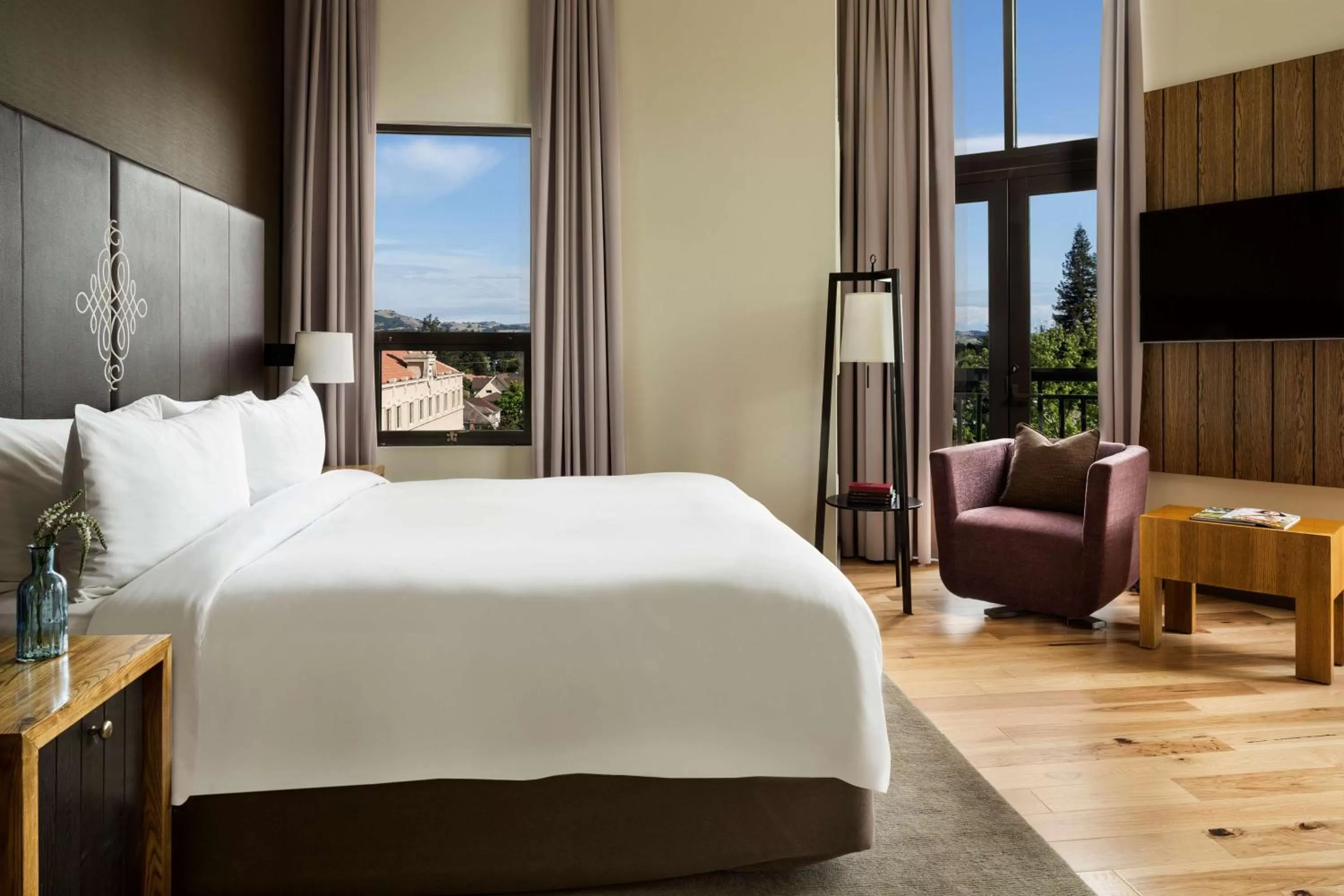 King Room with City View in Andaz Napa, By Hyatt