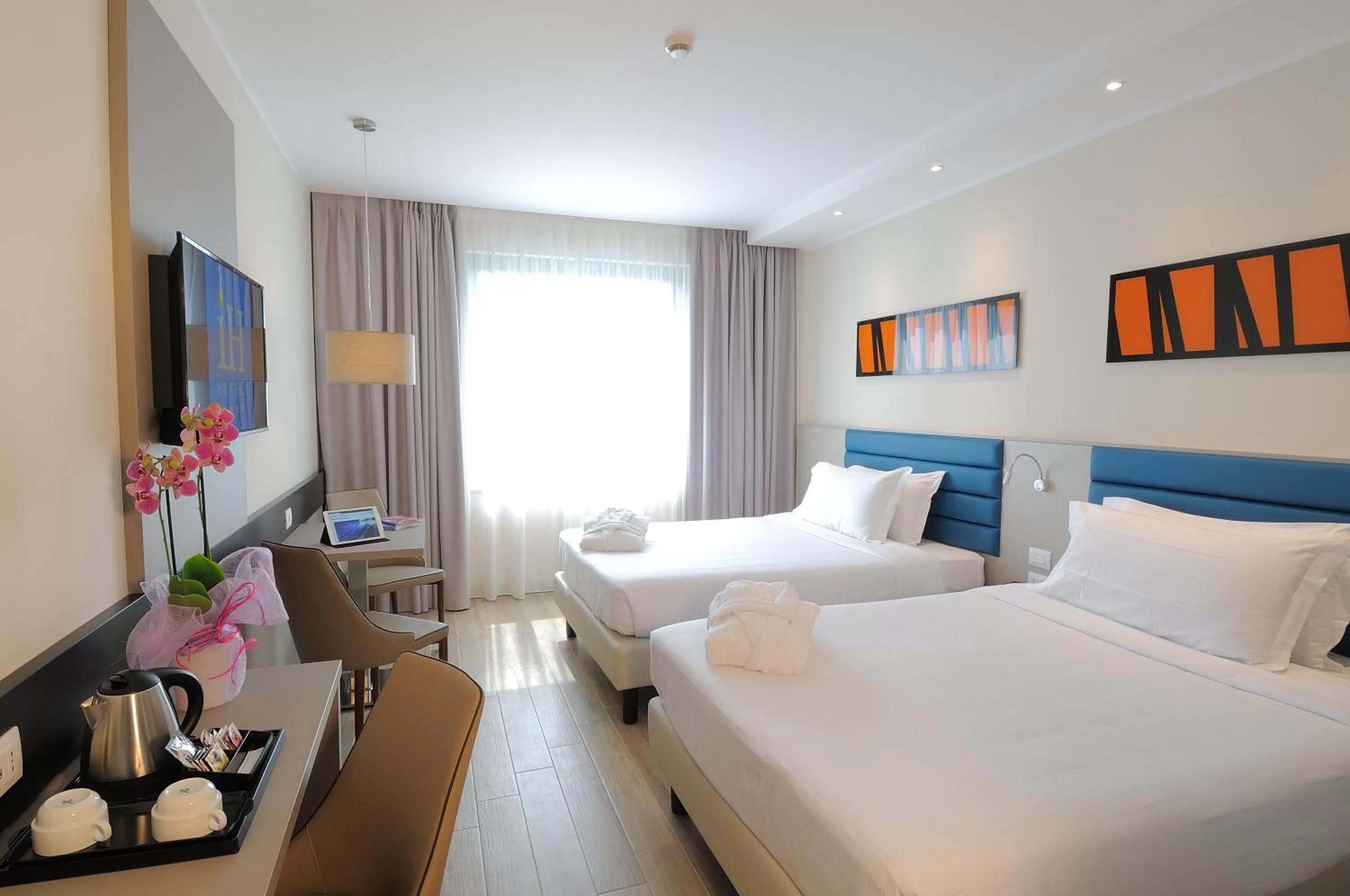 Family Room (4 Adults) - single occupancy in iH Hotels Milano Lorenteggio