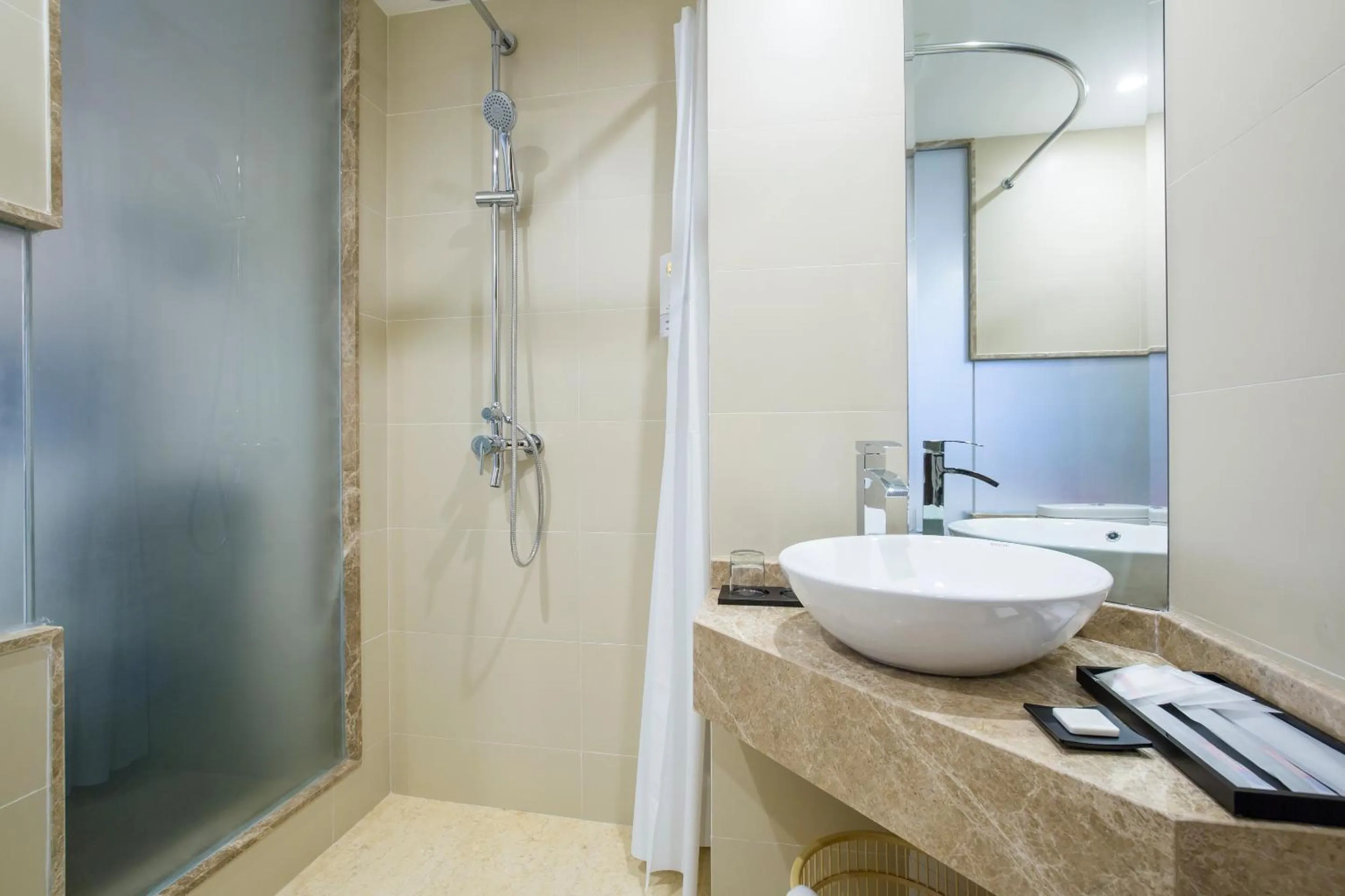 Standard Double Room in Shanghai Soho Garden Hotel