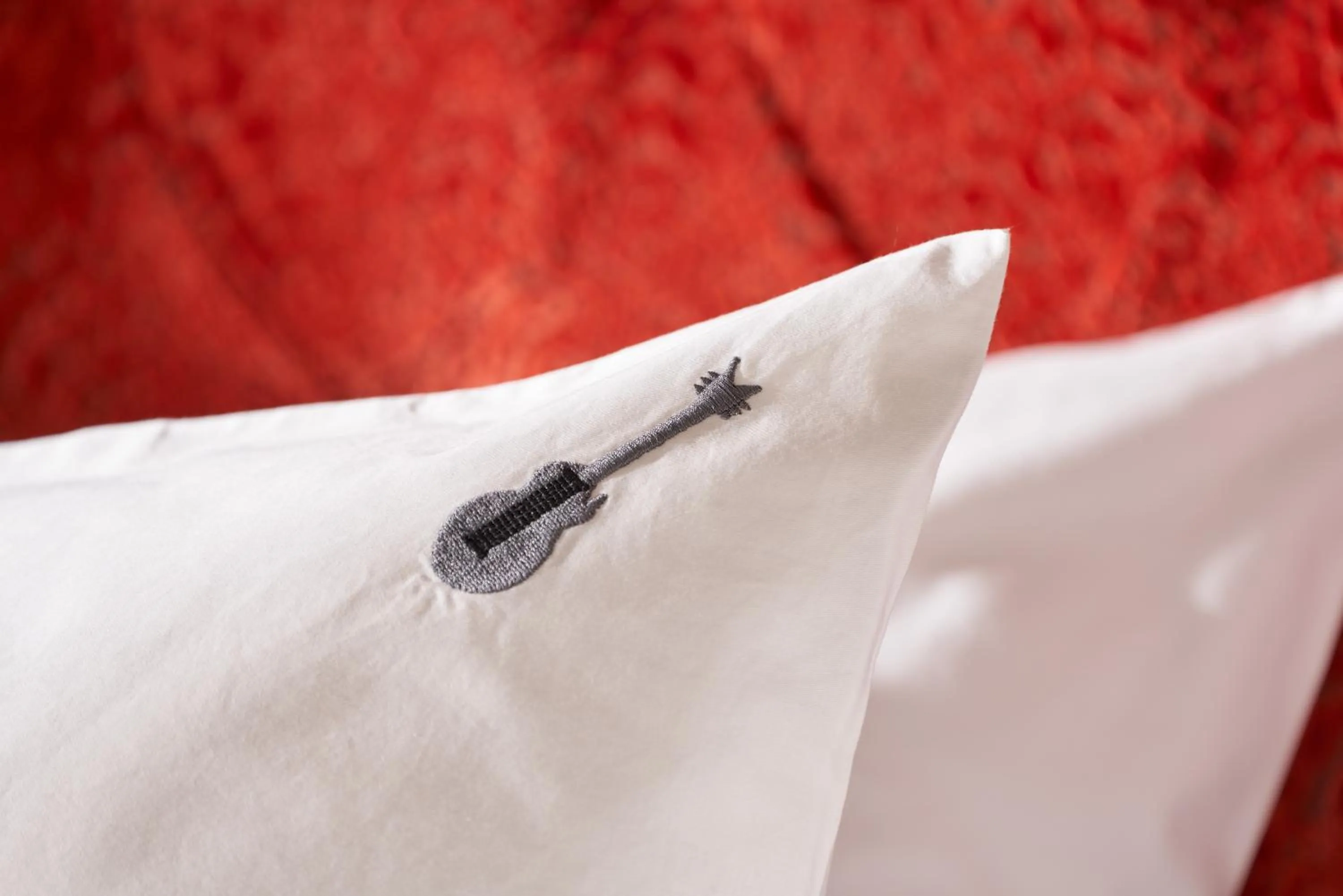 Queen Room - Disability Access in Hard Rock Hotel Dublin