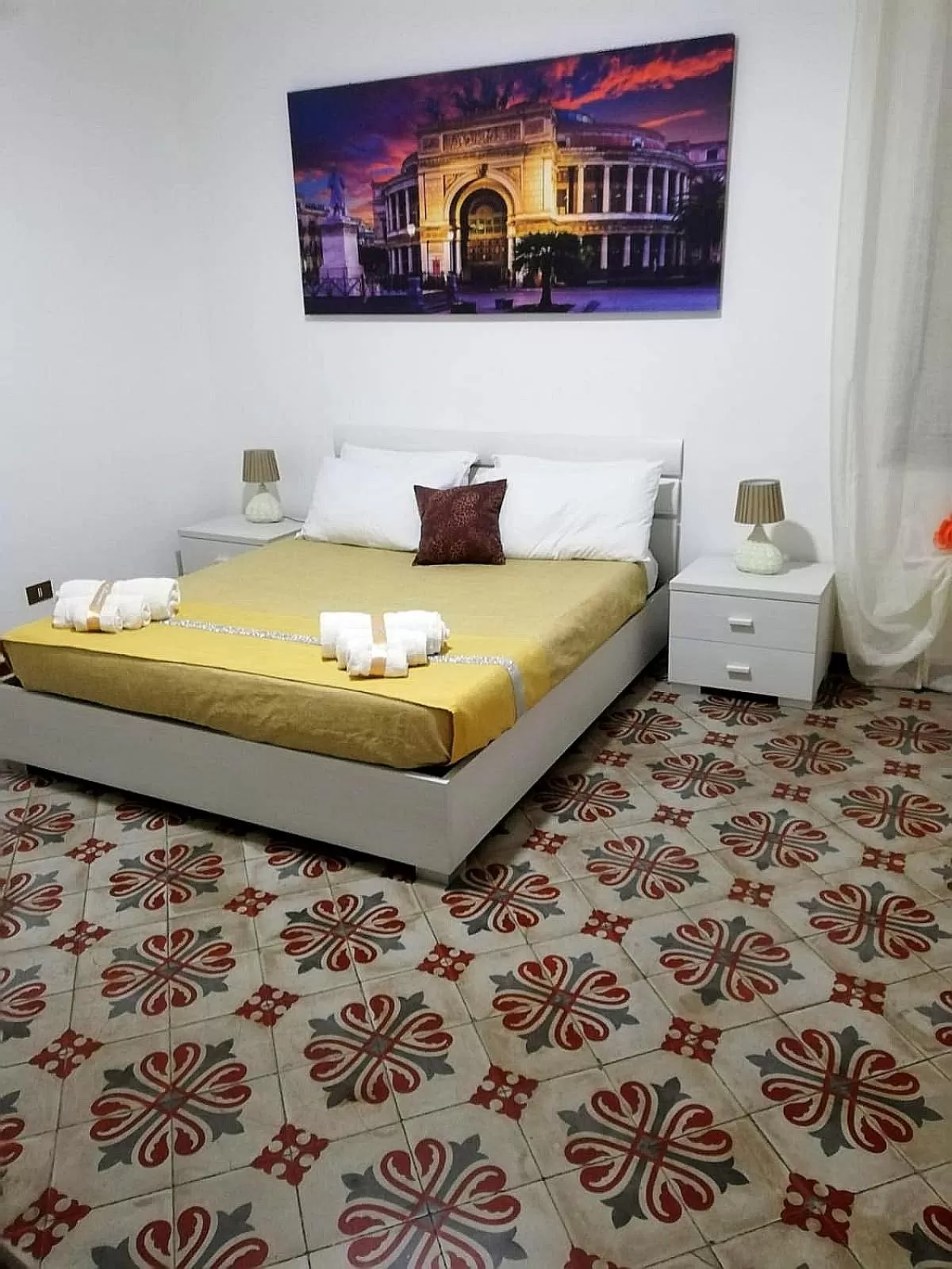 Double Room with Private External Bathroom - single occupancy in B&B Orchidea
