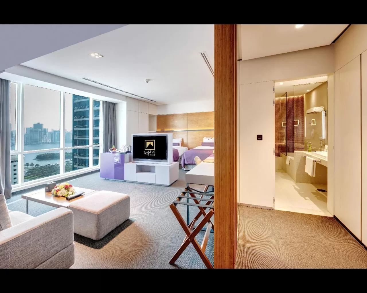 3 Bedroom Family Suite facing Lagoon + 20 % Discount on F&B in The Act Hotel Sharjah