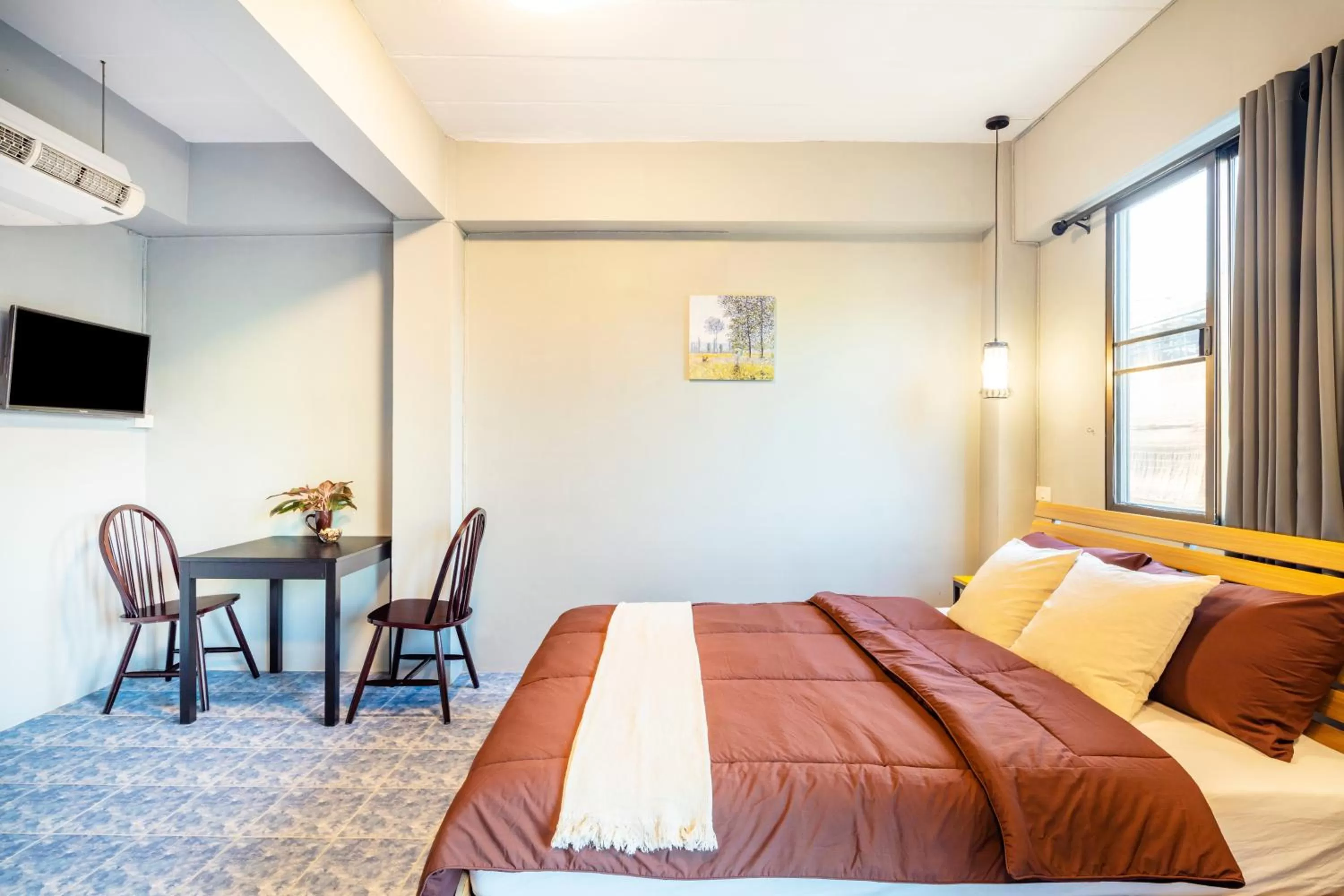 Bed in Penyos Suite
