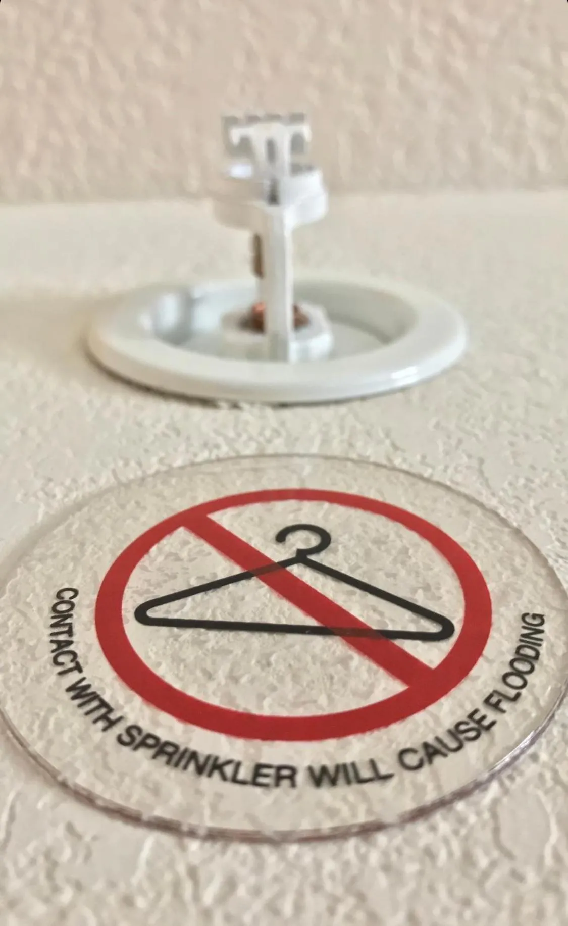 Standard Queen Room - Smoking in Suburban Studios Brunswick I-95