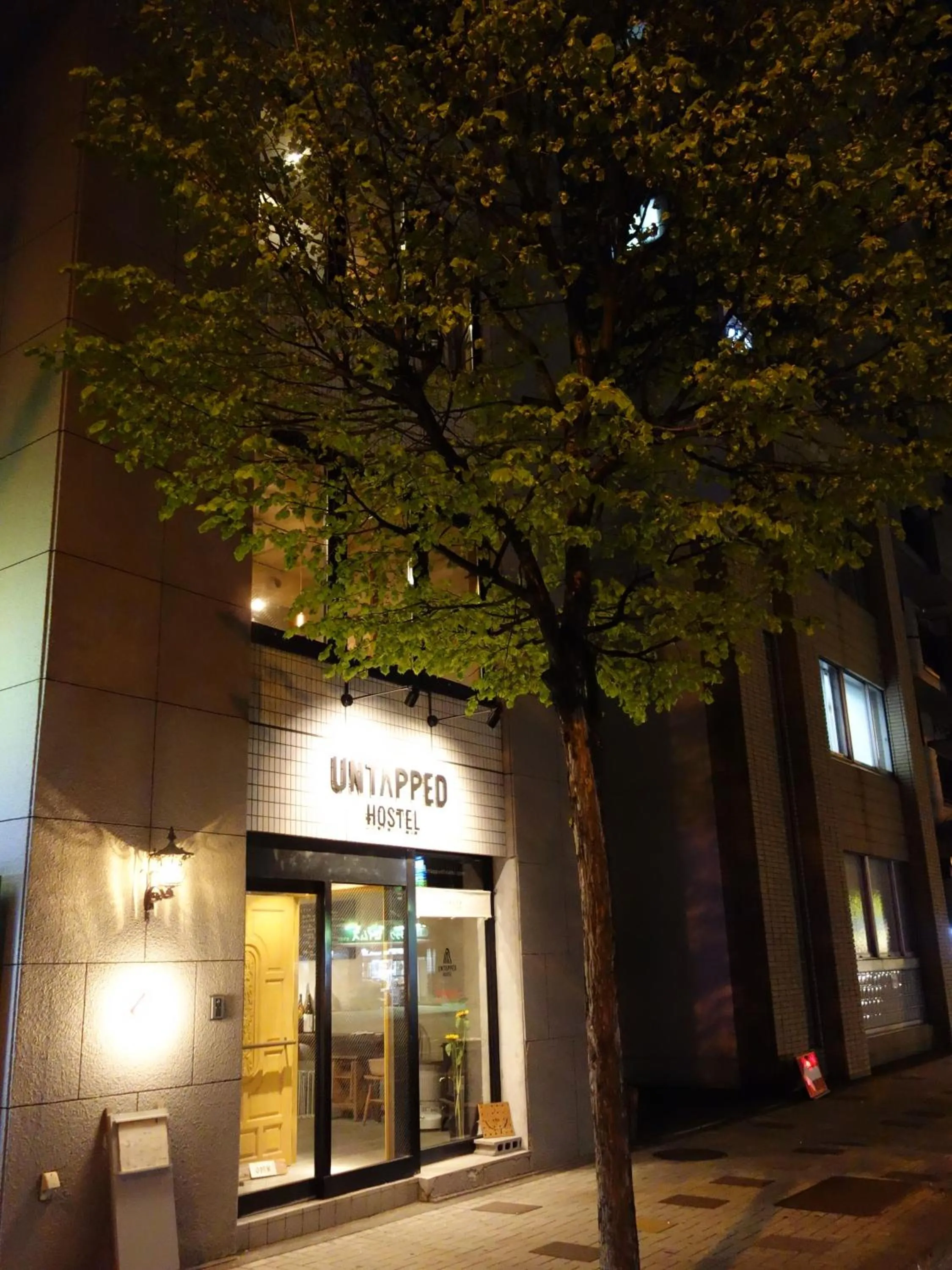 Facade/entrance in Untapped Hostel