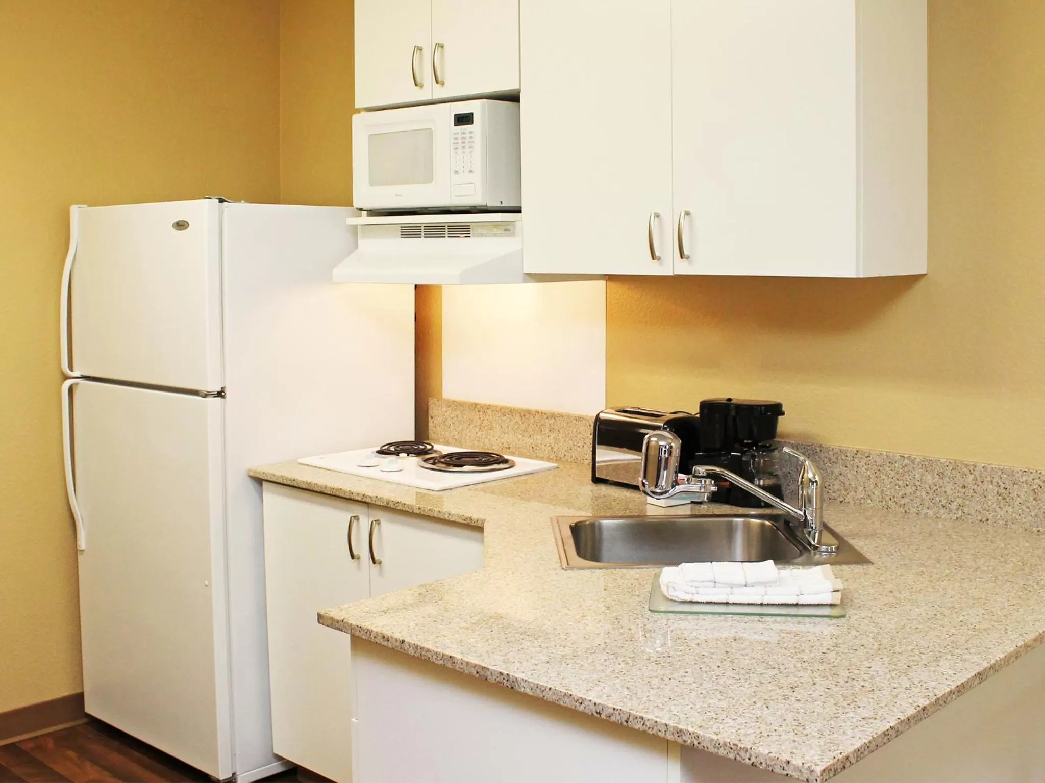 Deluxe Studio with 1 King Bed - Non-Smoking in Extended Stay America Suites - Anchorage - Downtown