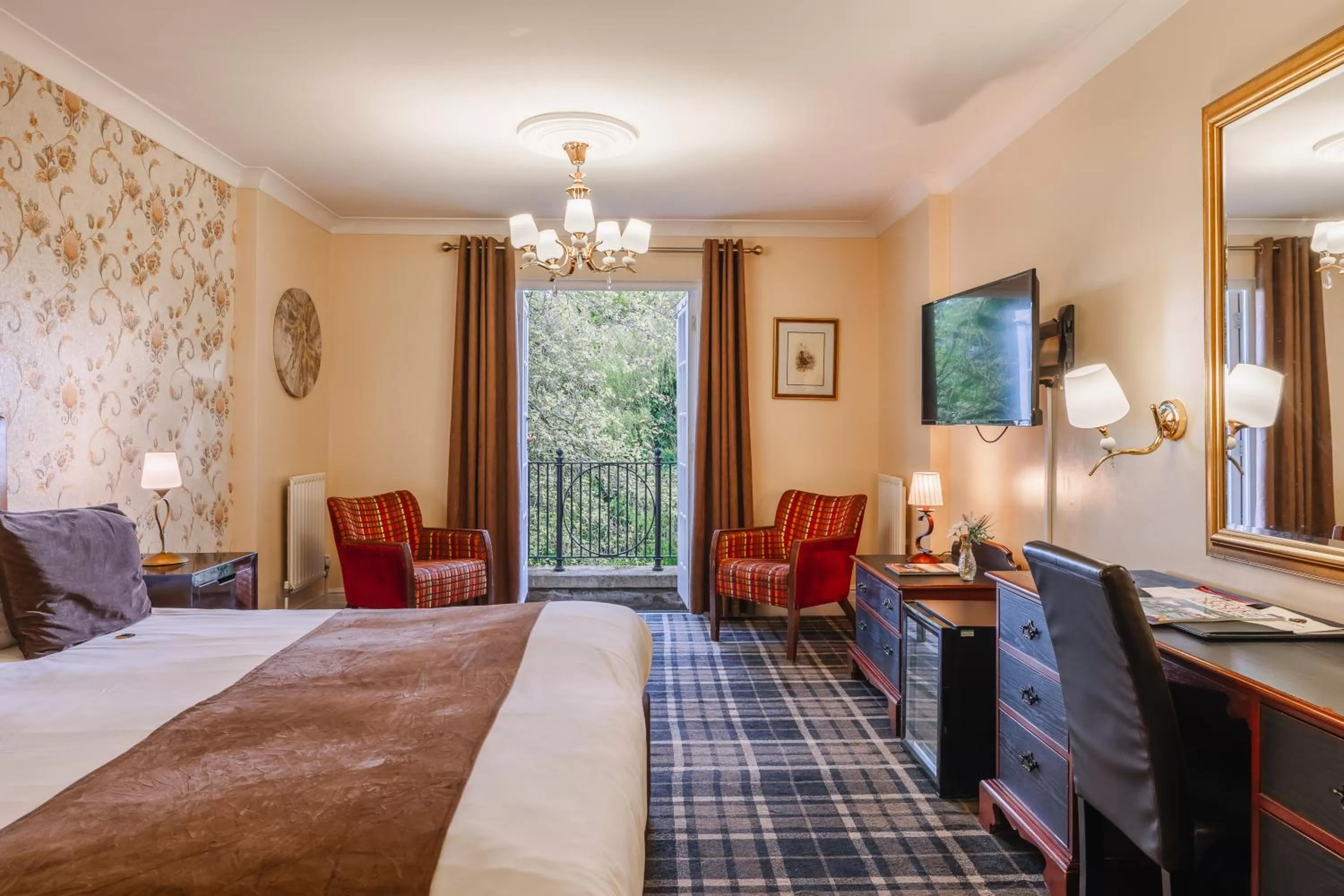 Junior Suite in Muthu Belstead Brook Hotel