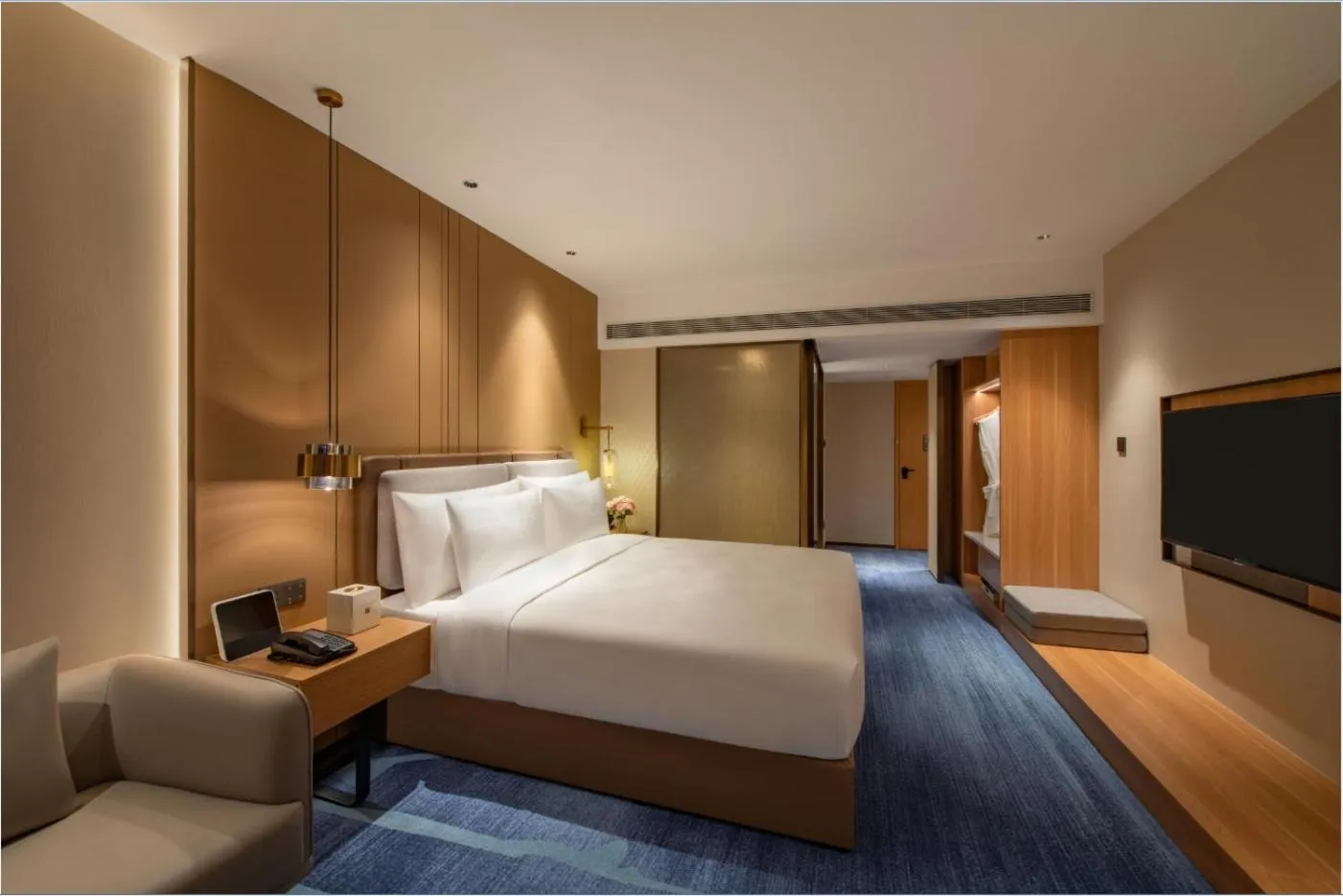 Superior Queen Room in Guangzhou Hotel