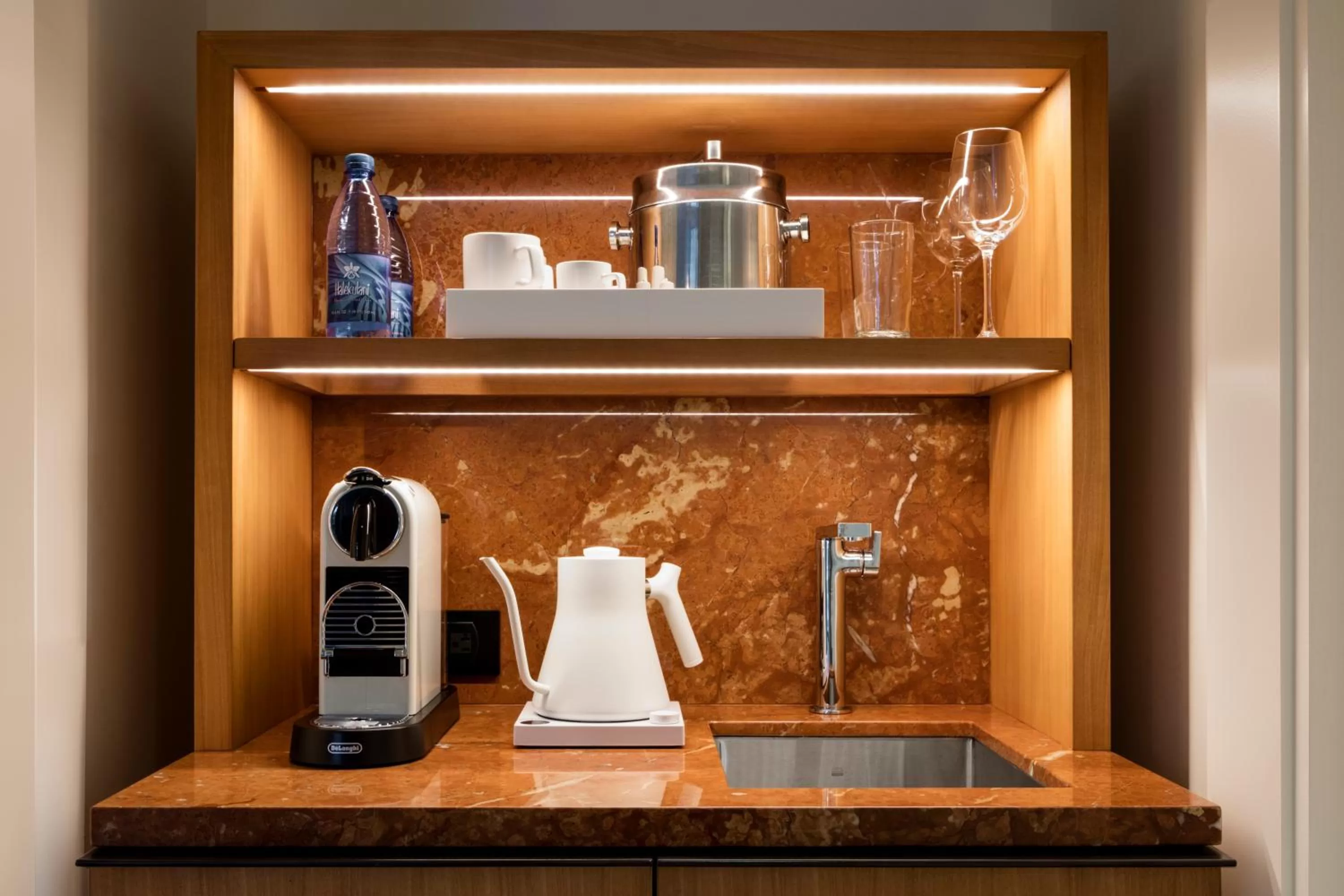 Ocean Terrace Suite King in Halekulani - NO RESORT FEE