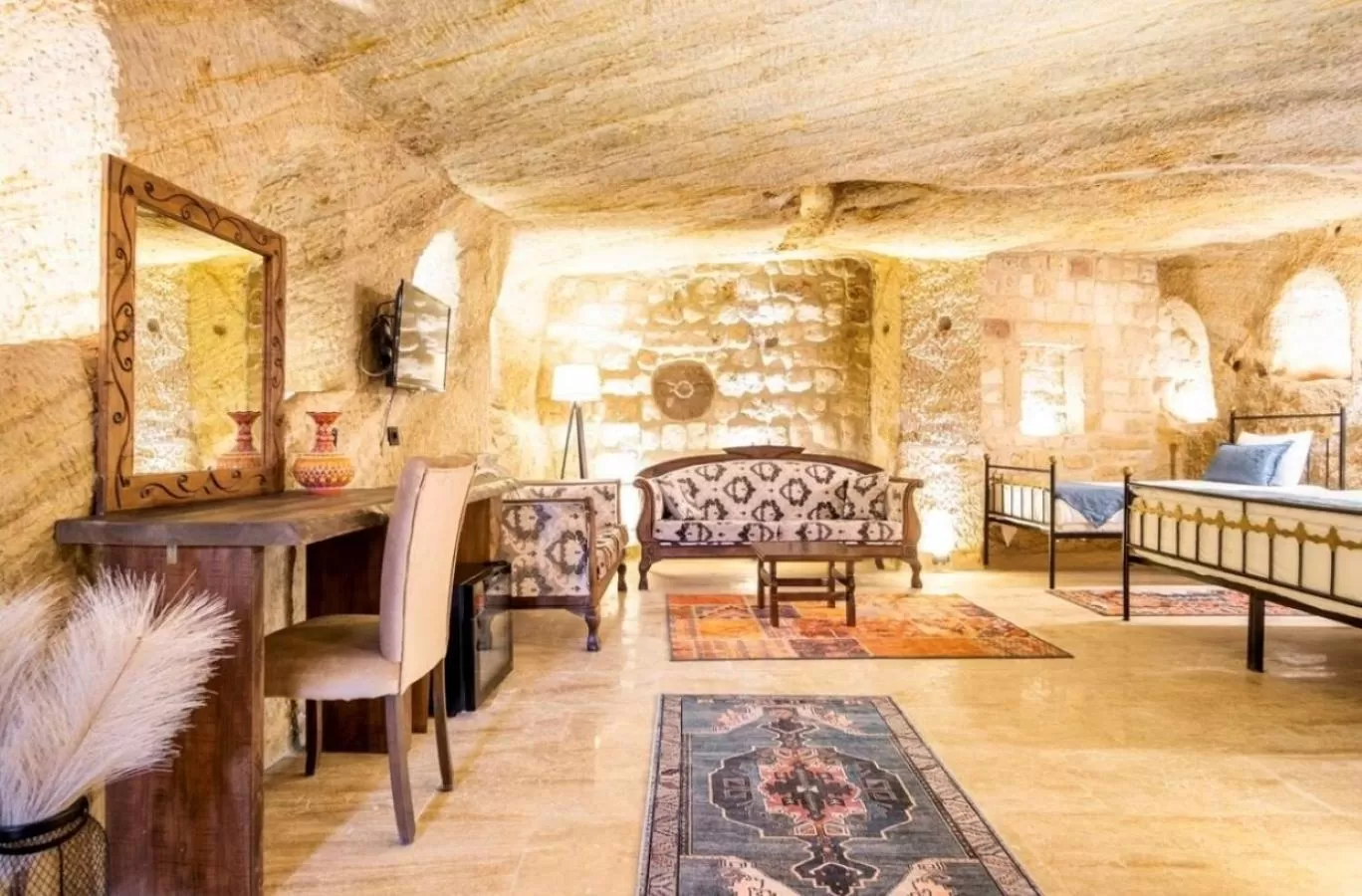 Suite with Spa Bath in Uzay Cave Suite Hotel