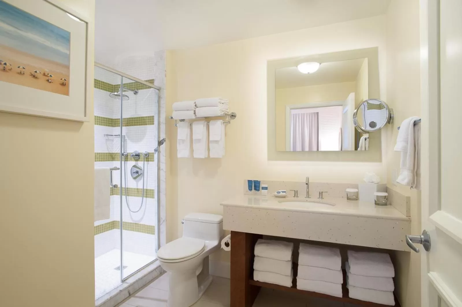 One-Bedroom Suite with Gulf View - Main Building in Edgewater Beach Hotel