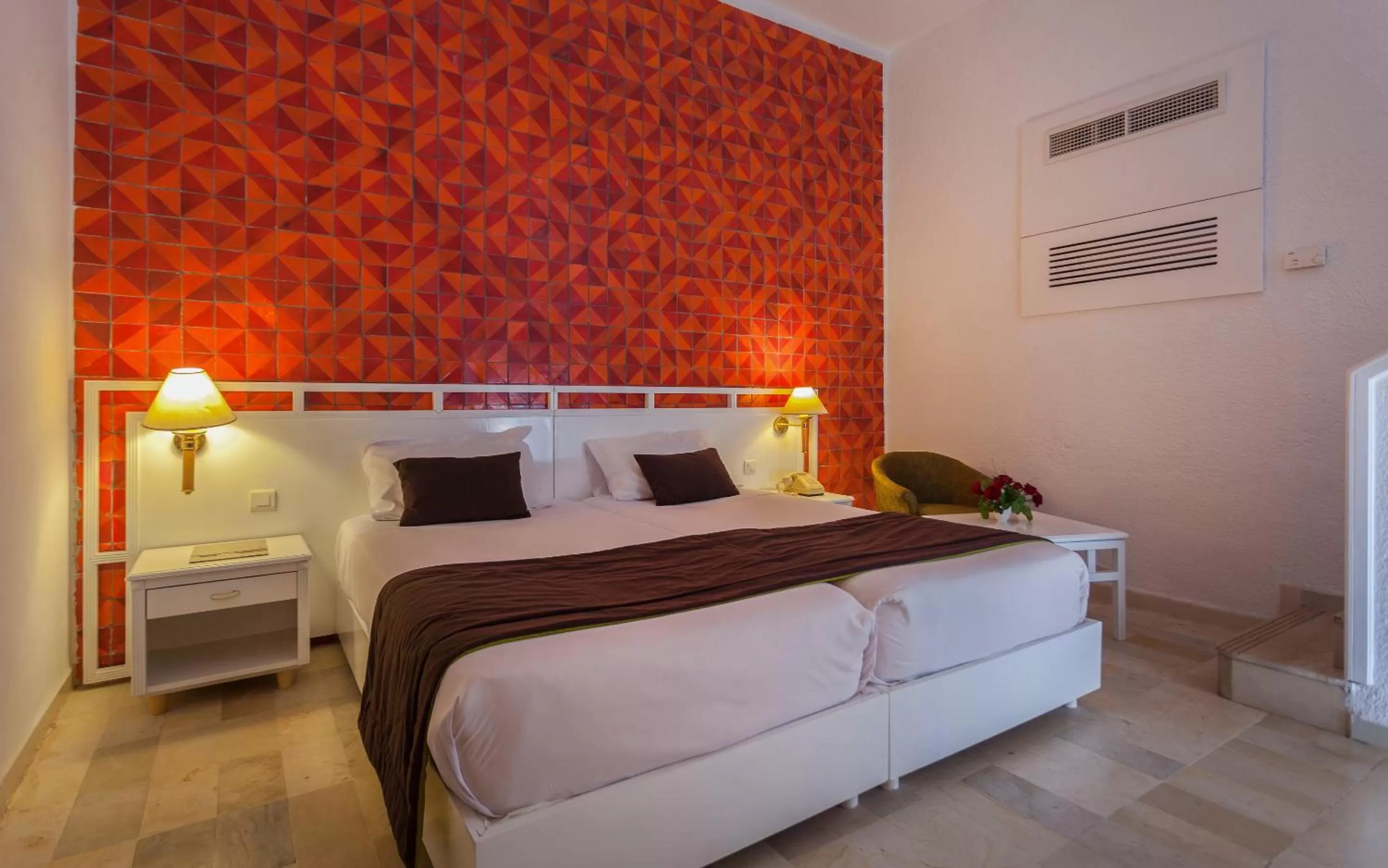 Double Room (1 Adult + 1 Child) in El Mouradi Djerba Menzel