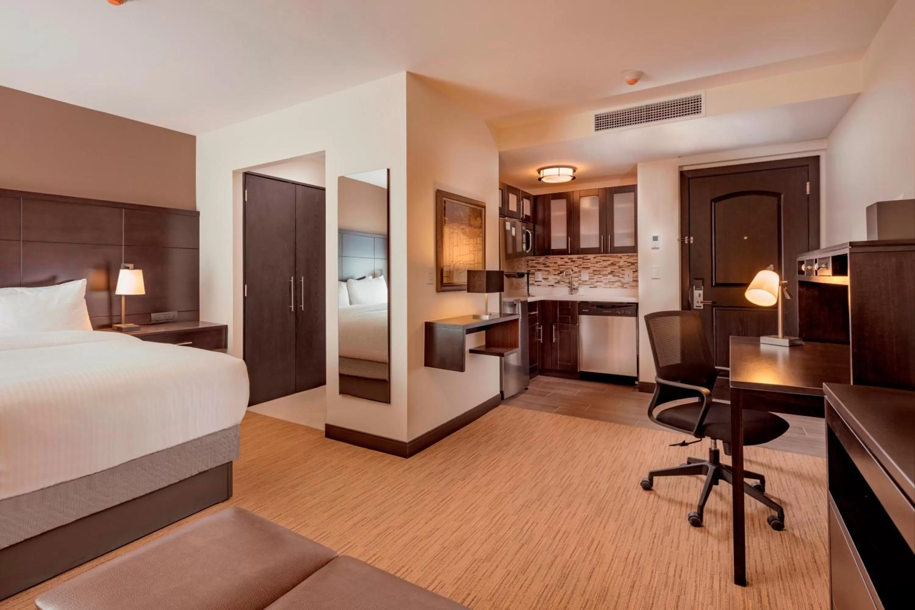 Queen Room with Accessible Roll In Shower - Non-Smoking in Staybridge Suites Silao by IHG