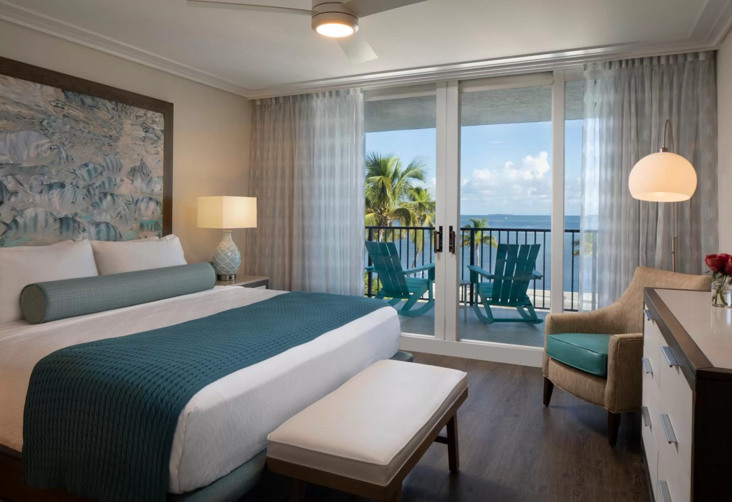 One-Bedroom King Suite with Ocean View - Accessible/ Roll In Shower in The Laureate Key West