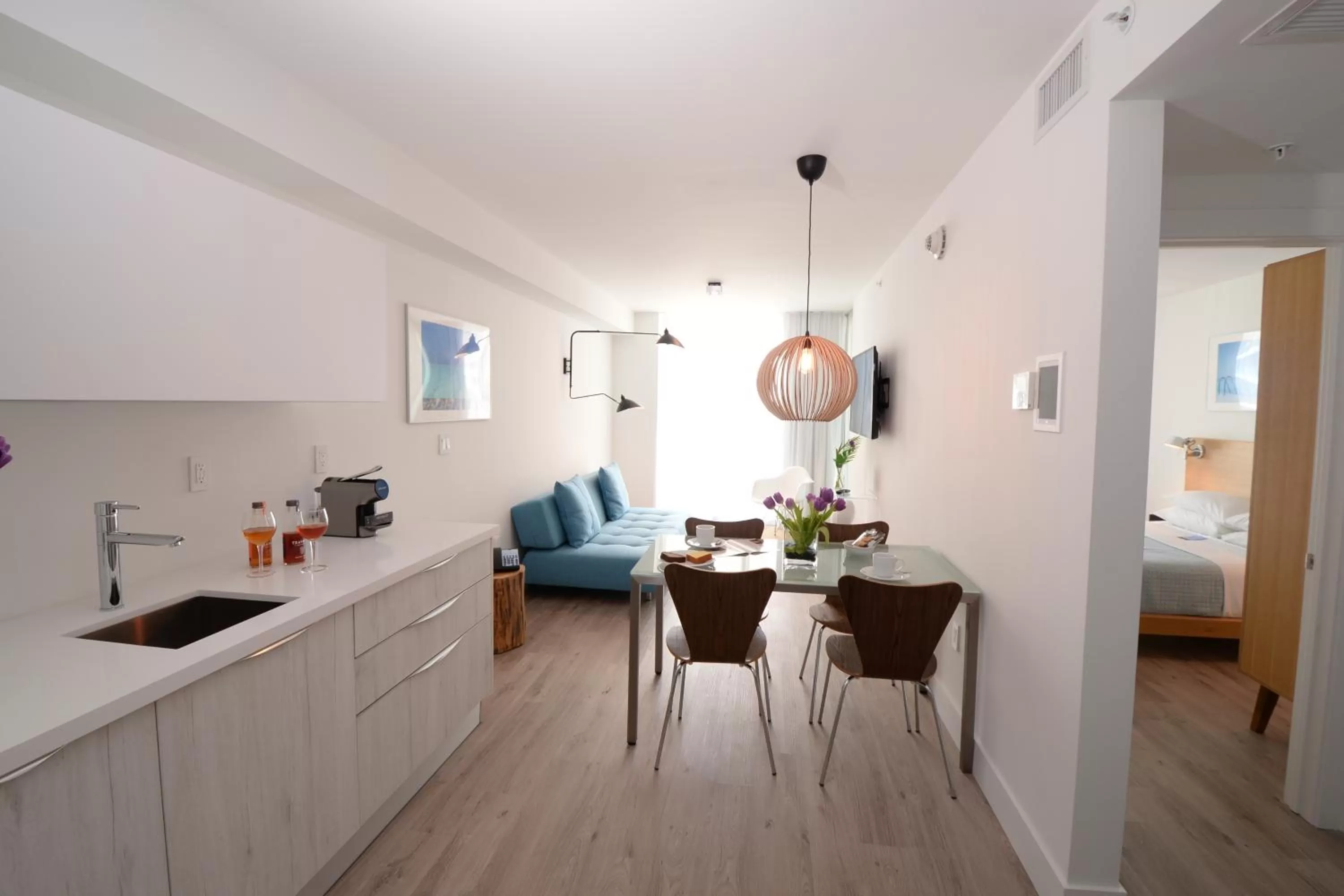 Oceanside 2 Bedroom Suite with Balcony in 6080 Design Hotel by Eskape Collection