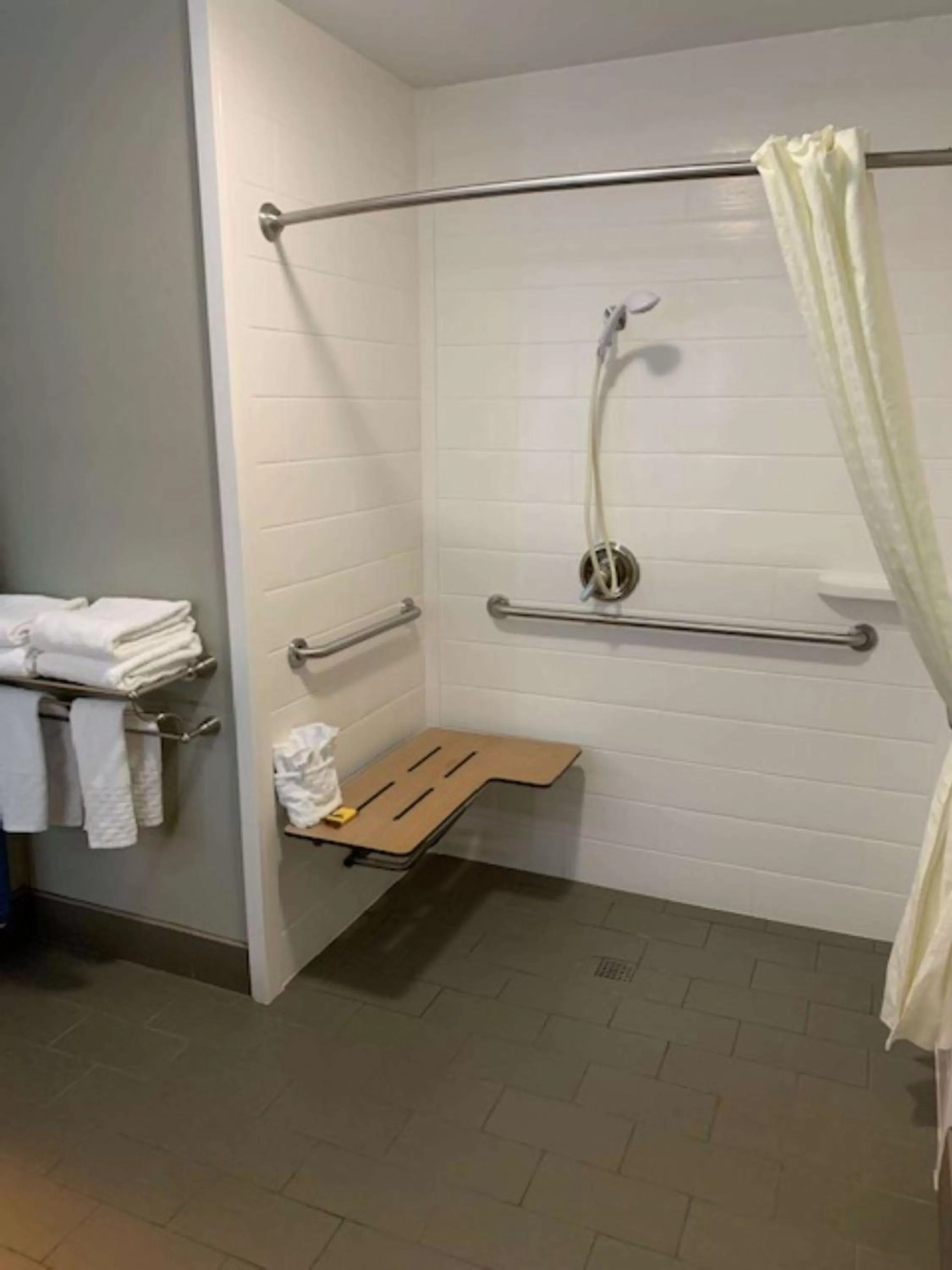 King Suite with Sofa Bed - Disability Access/Roll-In Shower in Best Western Plus Denton Inn & Suites